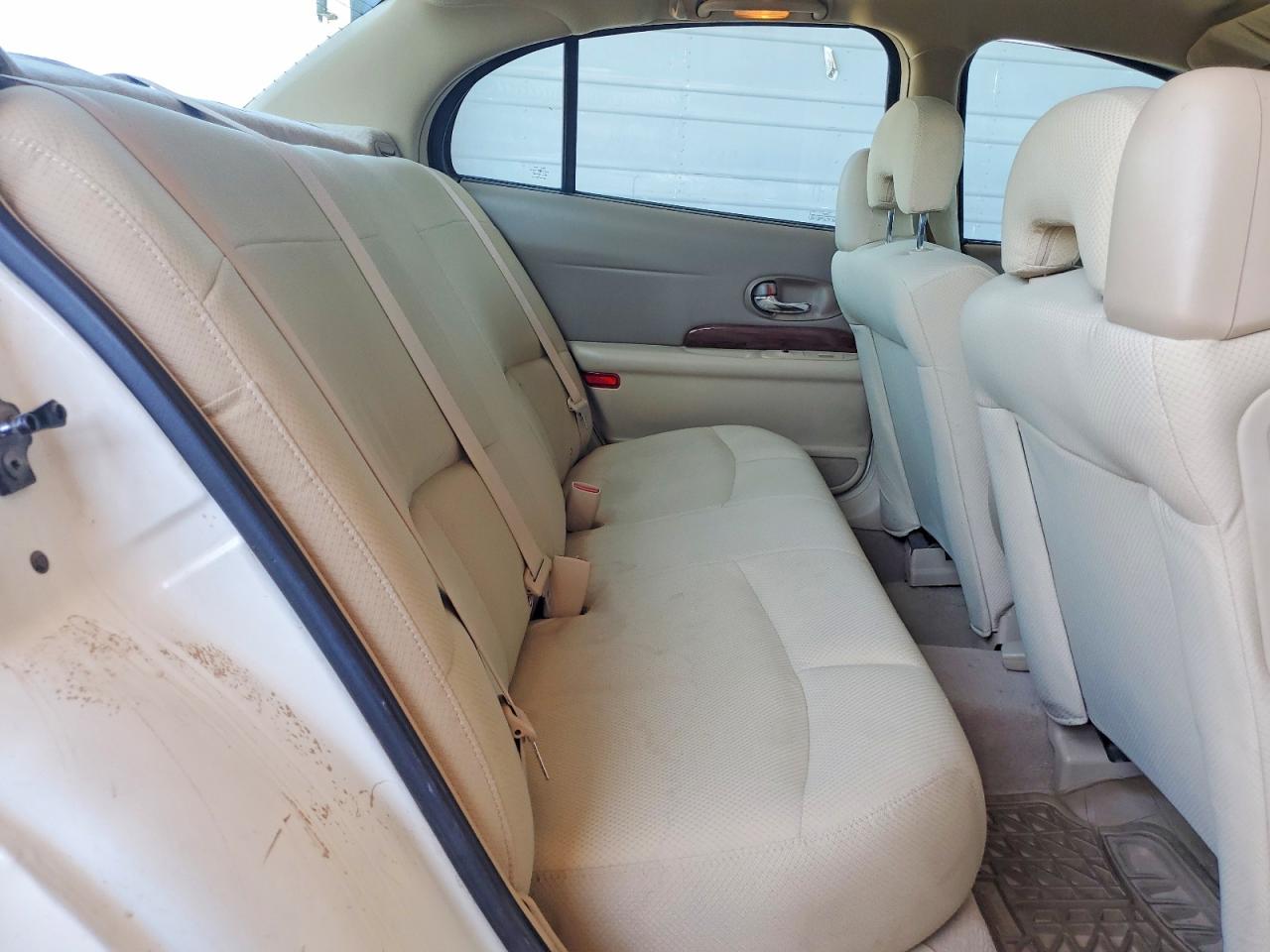 2004 Buick Lesabre Custom White vin: 1G4HP54K244136017