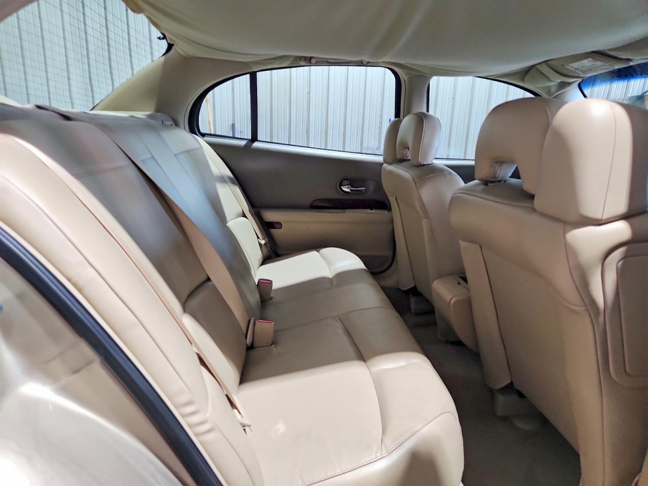 2005 Buick Lesabre Custom Beige vin: 1G4HP54K25U282600