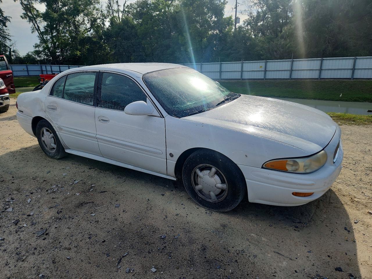 2000 Buick Lesabre Custom White vin: 1G4HP54K5Y4249790