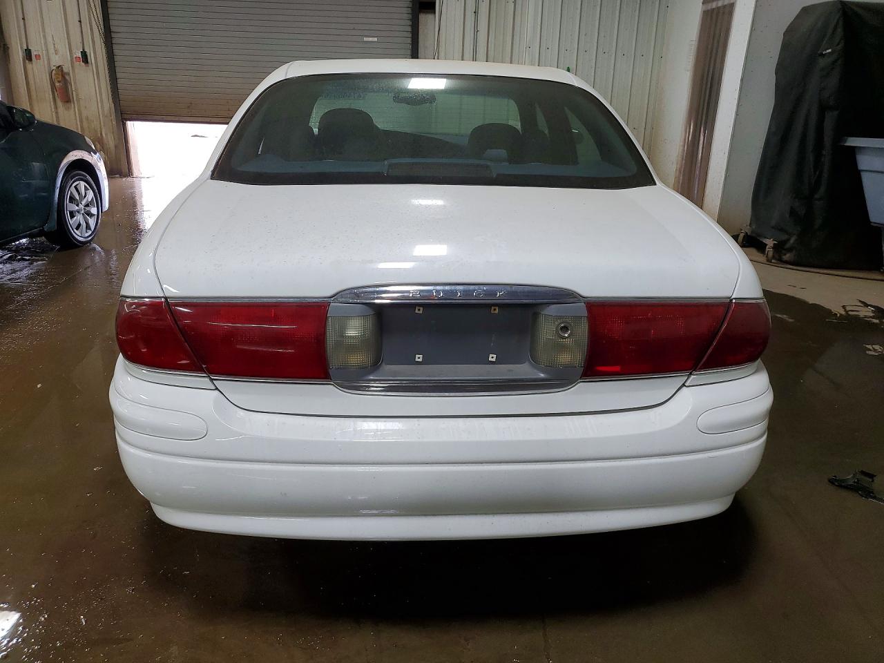 2000 Buick Lesabre Custom White vin: 1G4HP54K5YU229197