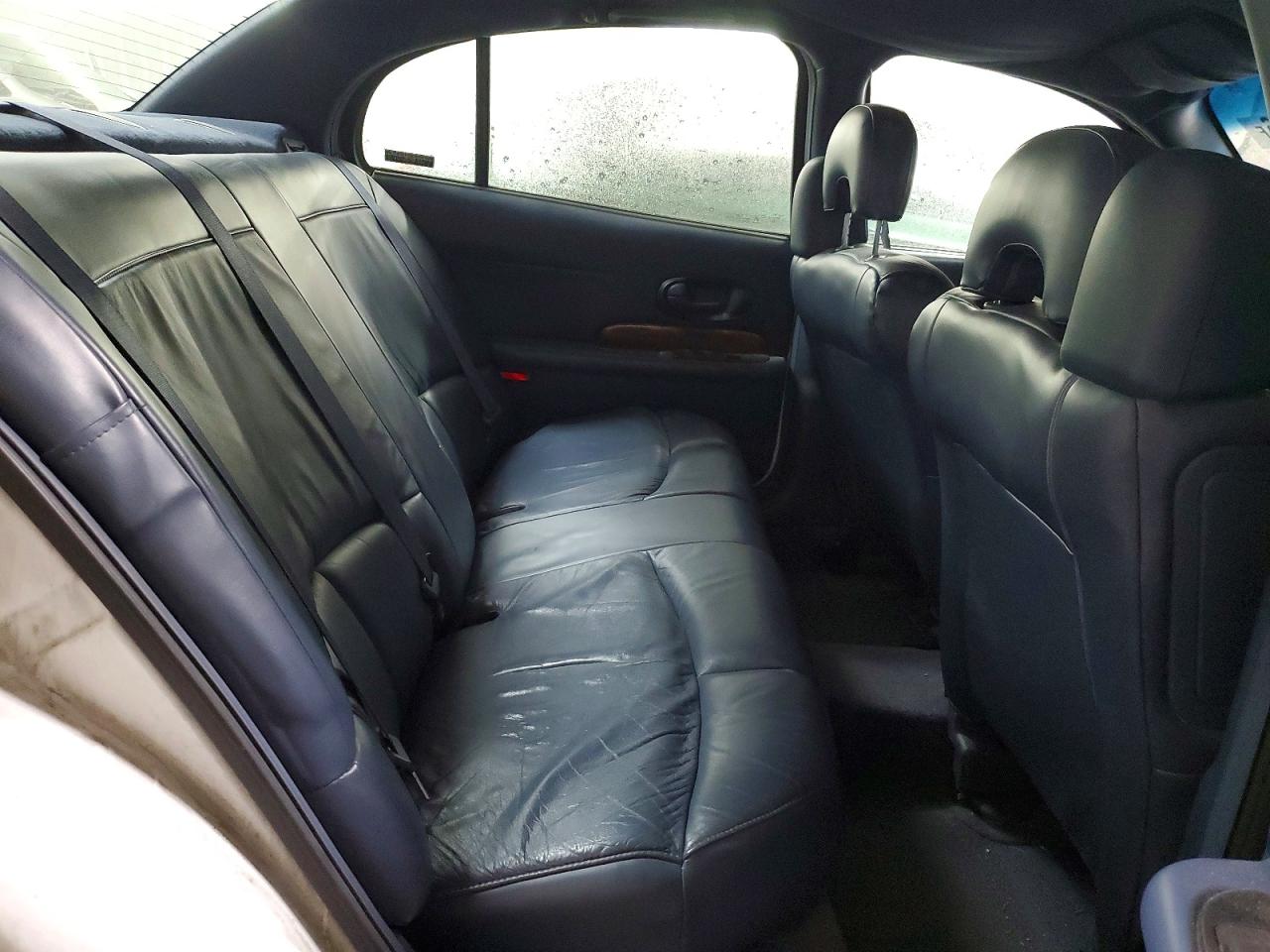 2000 Buick Lesabre Custom White vin: 1G4HP54K5YU229197