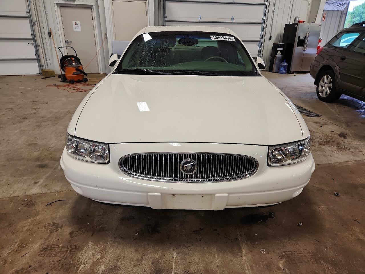 2002 Buick Lesabre Custom White vin: 1G4HP54K624244346