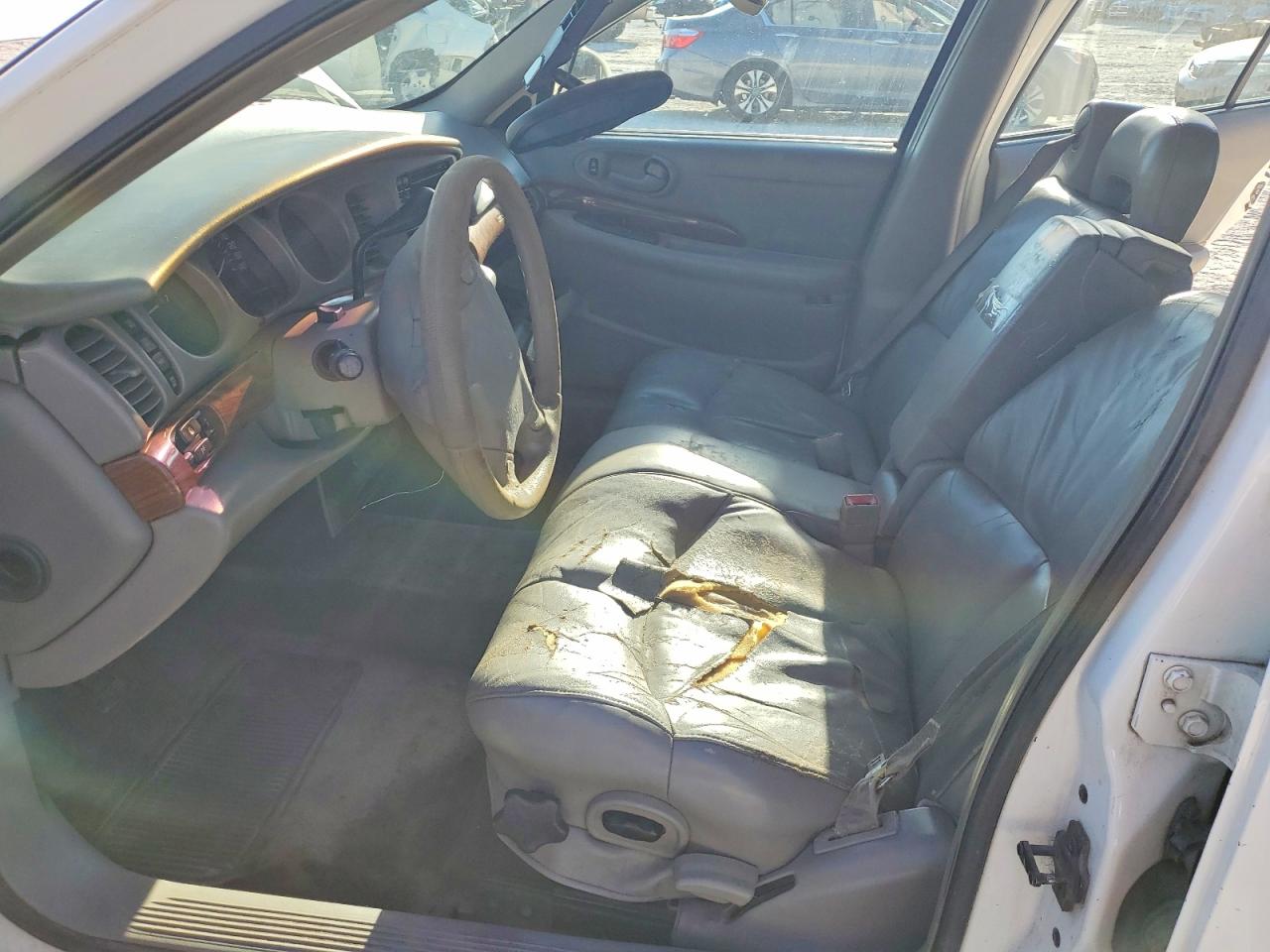 2001 Buick Lesabre Custom White vin: 1G4HP54K81U203151