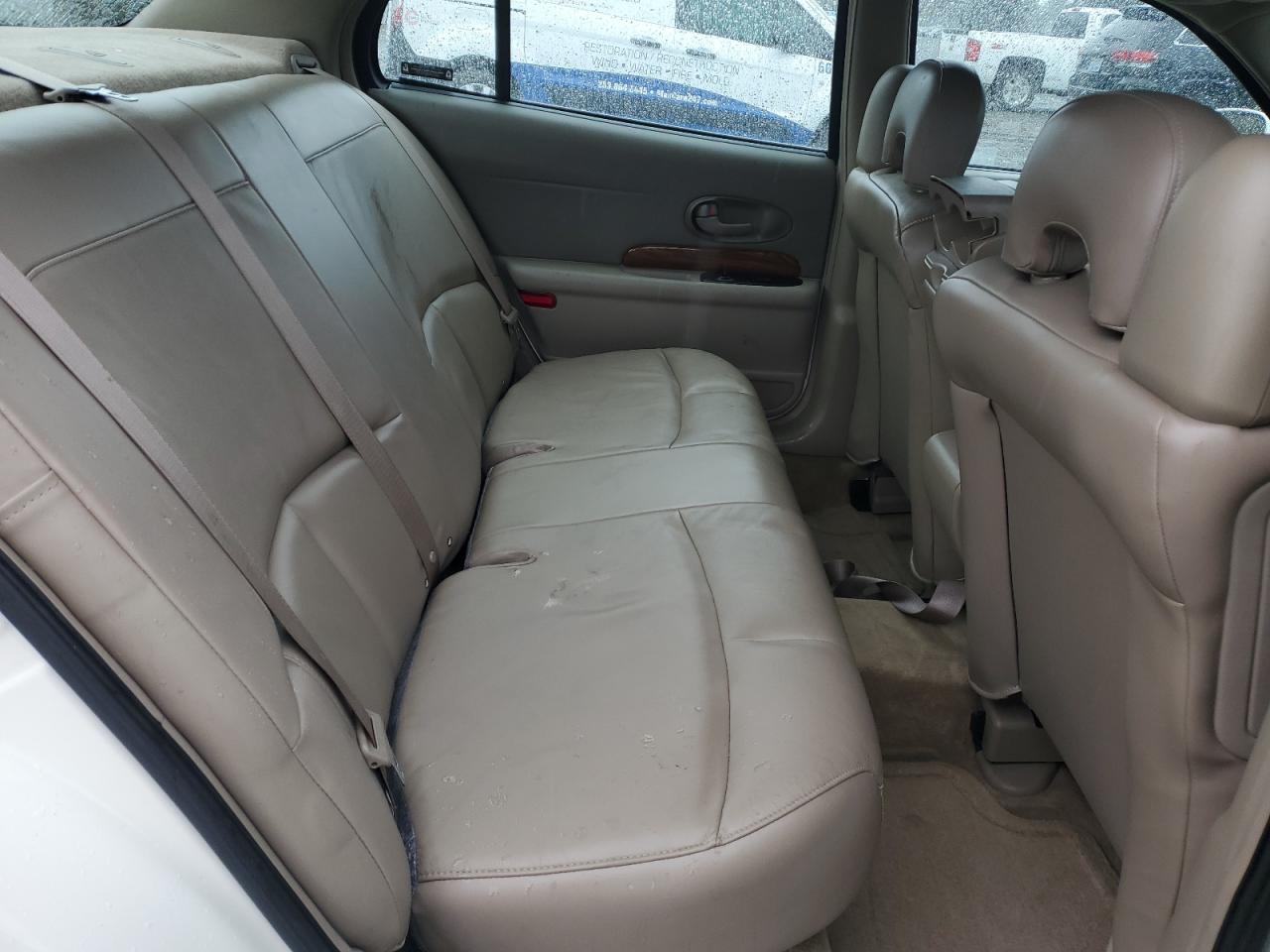 2002 Buick Lesabre Custom White vin: 1G4HP54K824186370