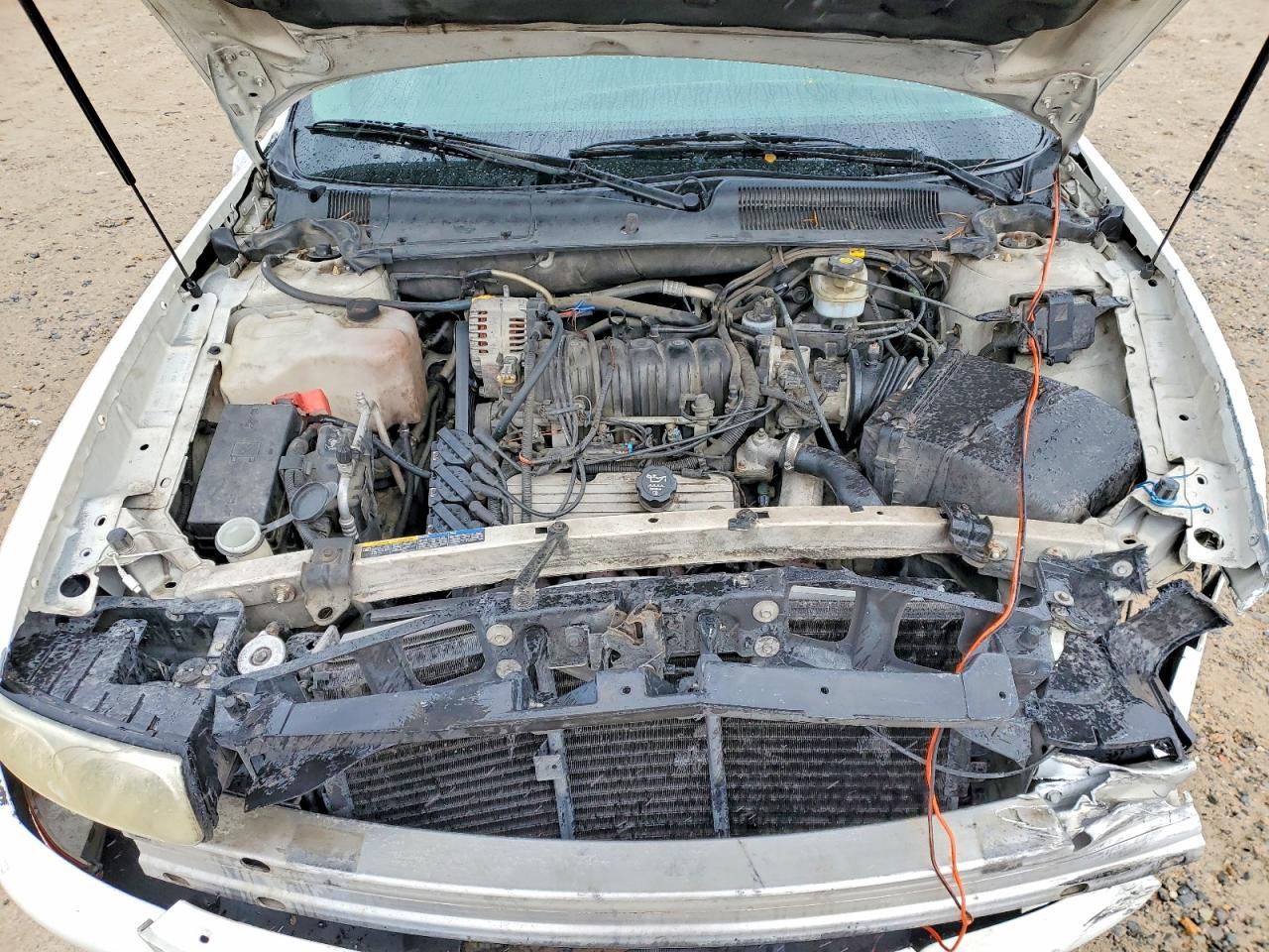 2004 Buick Lesabre Custom White vin: 1G4HP54K944120669