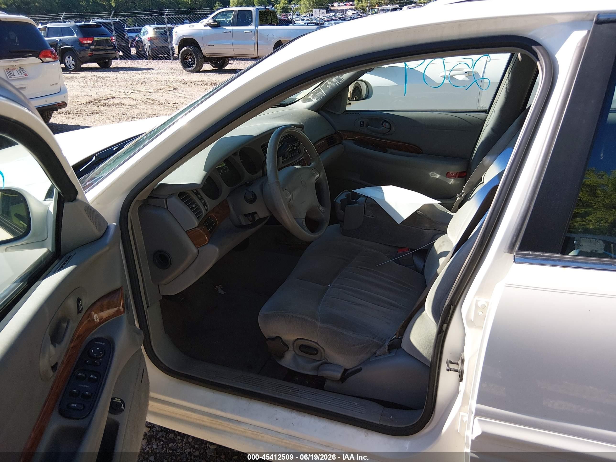 2001 Buick Lesabre Custom White vin: 1G4HP54KX1U209274