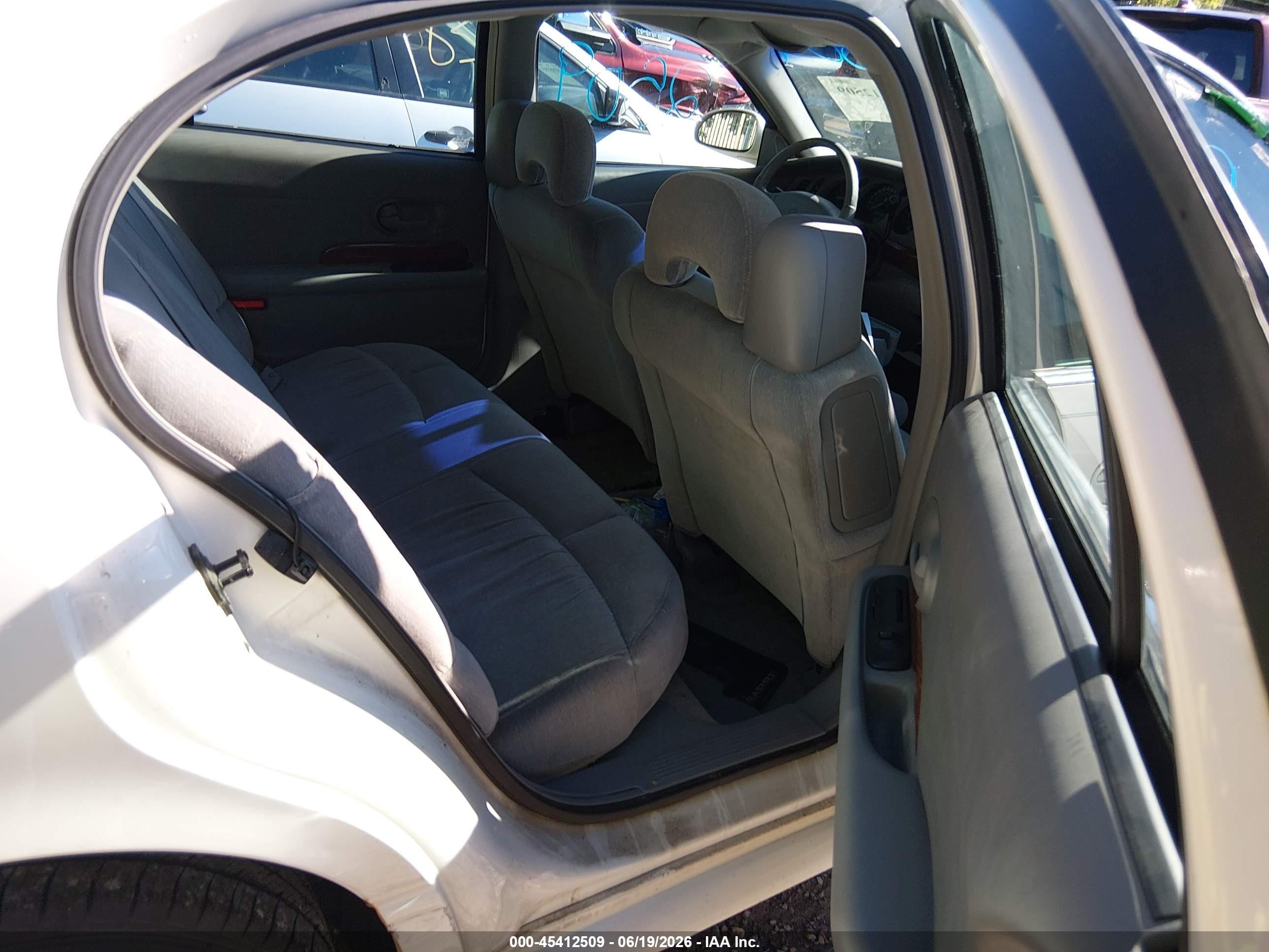 2001 Buick Lesabre Custom White vin: 1G4HP54KX1U209274