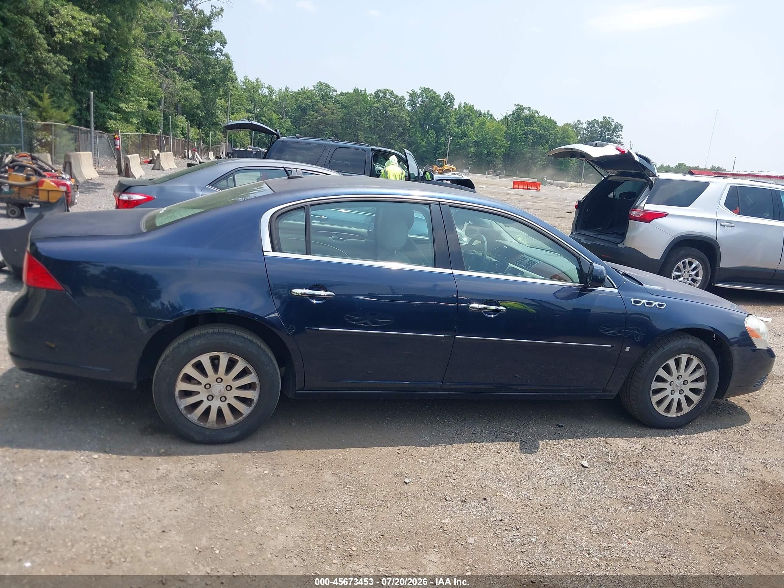 2008 Buick Lucerne Cx Синий vin: 1G4HP57208U113286
