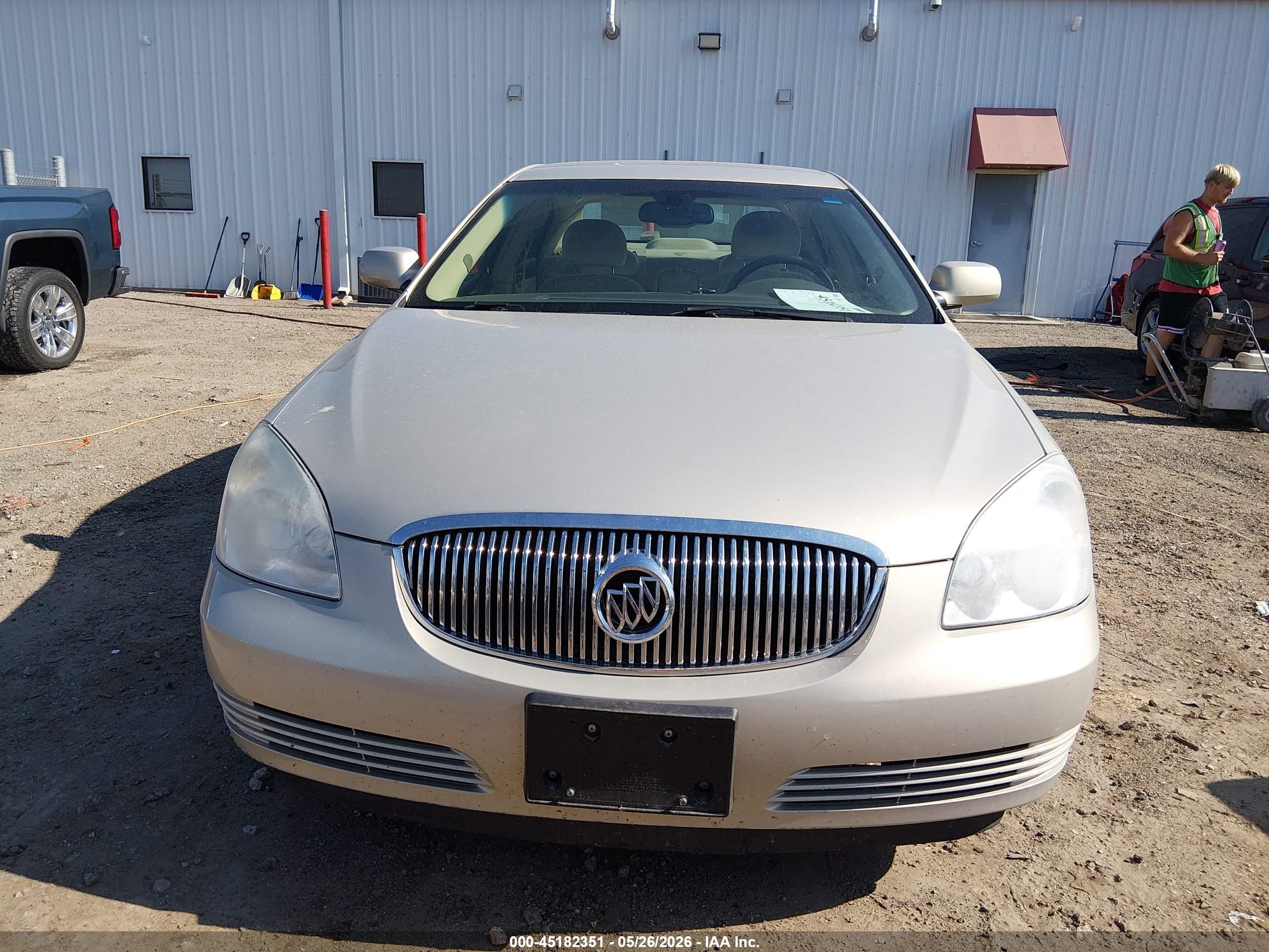 2008 Buick Lucerne Cx Бежевый vin: 1G4HP57208U202663