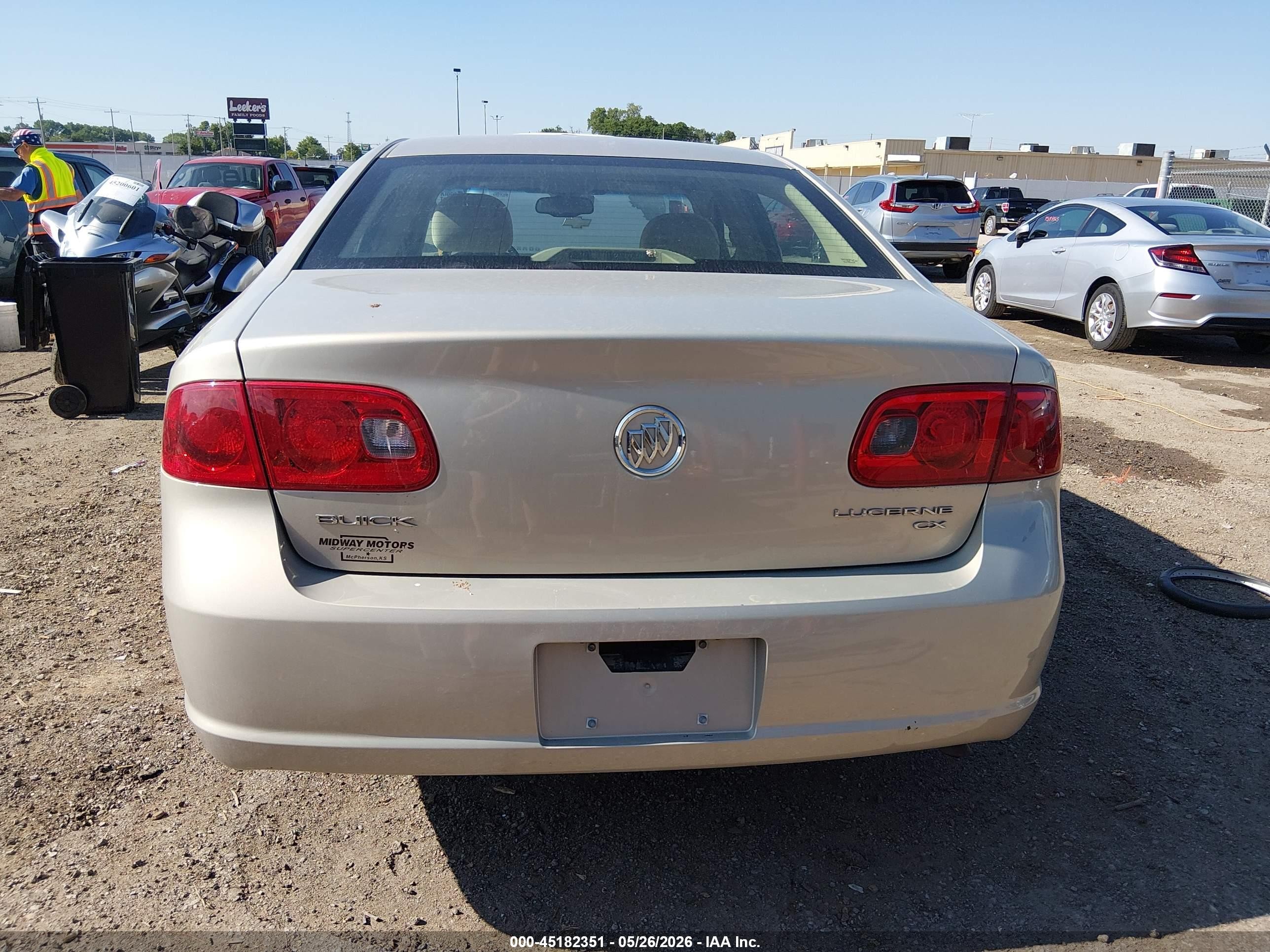 2008 Buick Lucerne Cx Бежевый vin: 1G4HP57208U202663