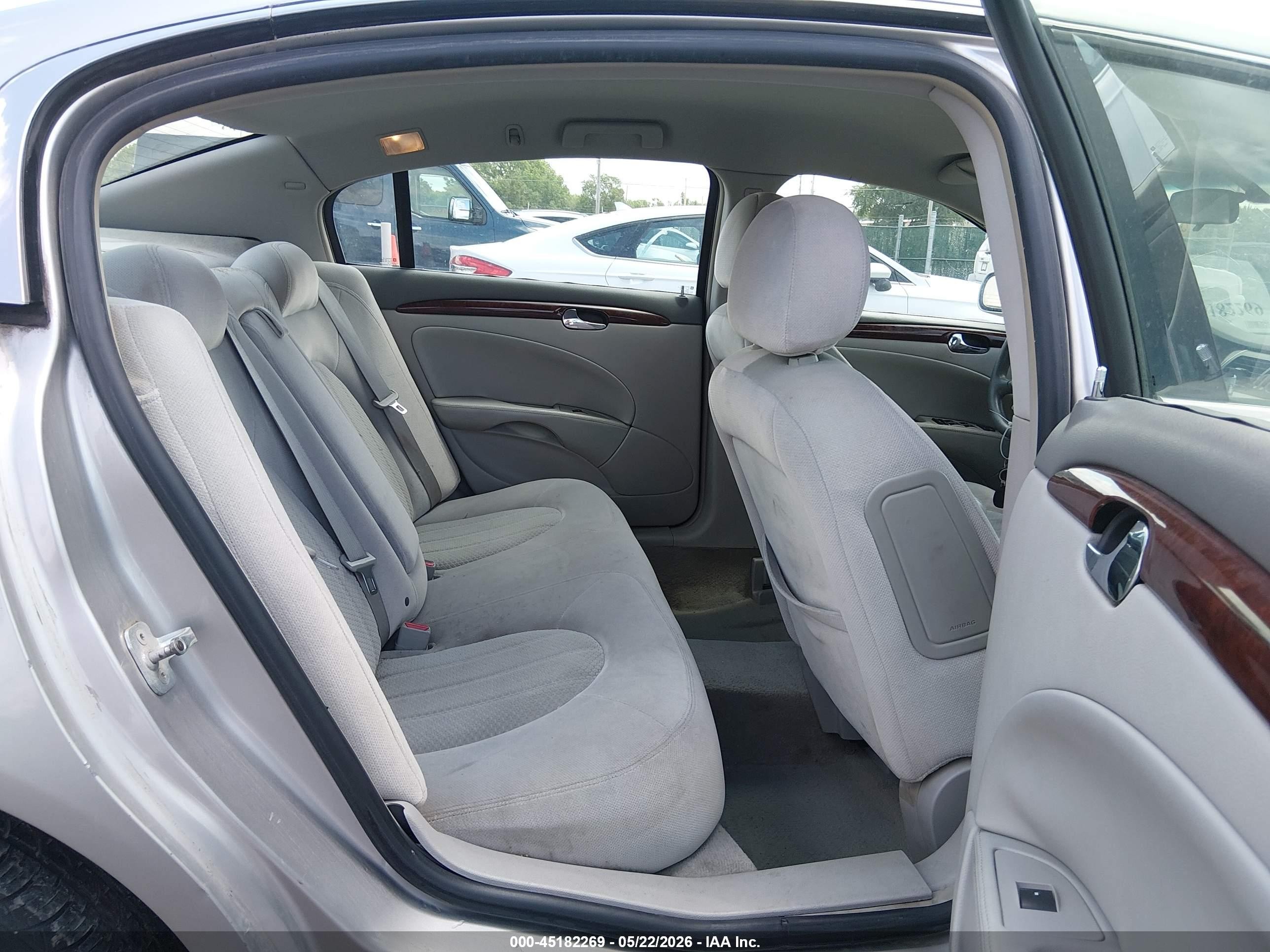 2007 Buick Lucerne Cx Серый vin: 1G4HP57227U170216