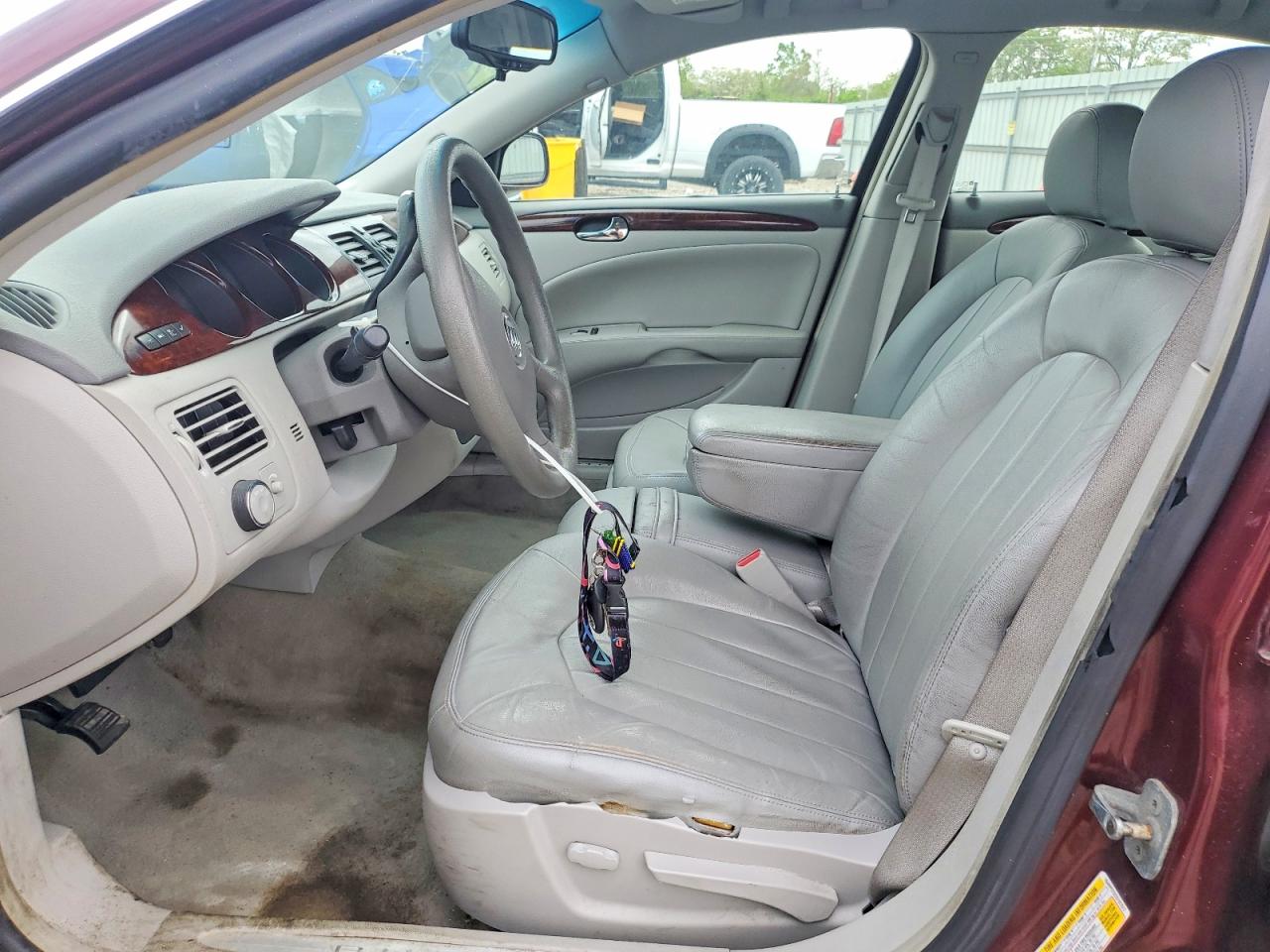 2007 Buick Lucerne Cx Maroon vin: 1G4HP57227U187517