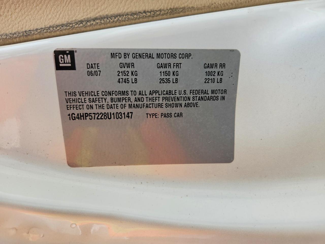 2008 Buick Lucerne Cx White vin: 1G4HP57228U103147