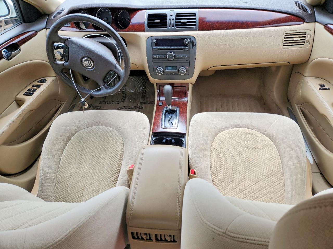 2008 Buick Lucerne Cx White vin: 1G4HP57228U103147