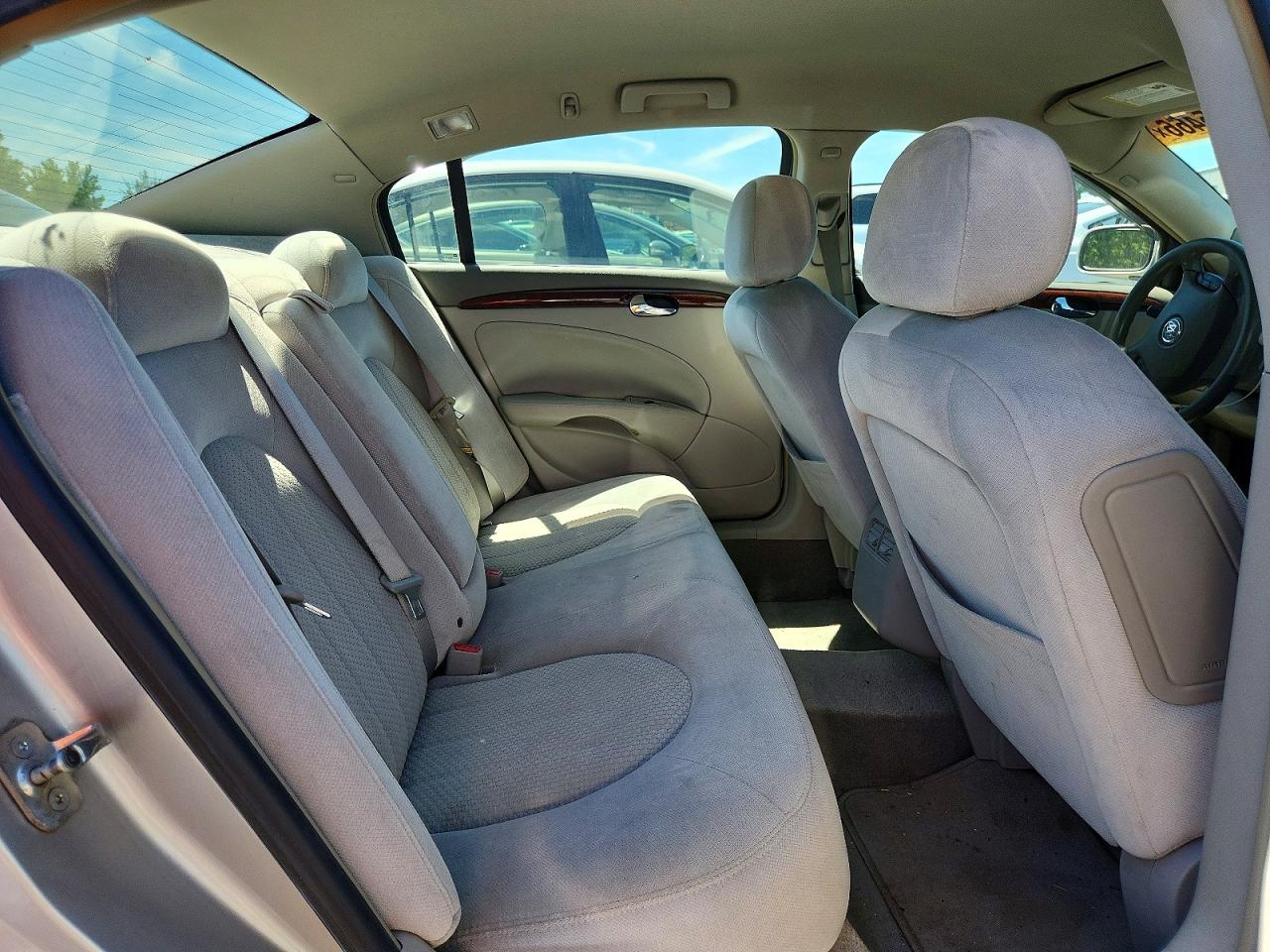 2006 Buick Lucerne Cx Silver vin: 1G4HP57236U202024