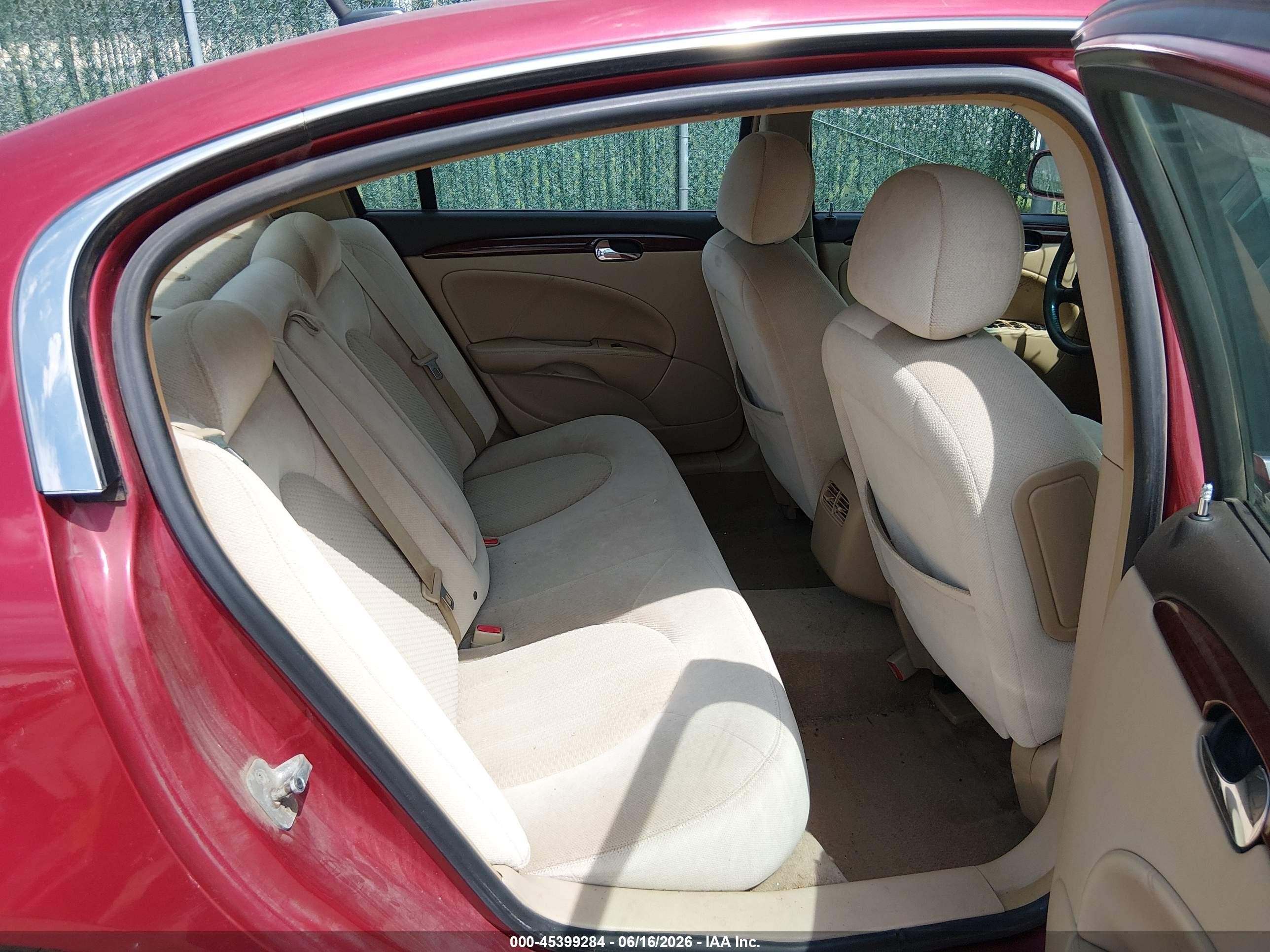 2008 Buick Lucerne Cx Red vin: 1G4HP57238U128090