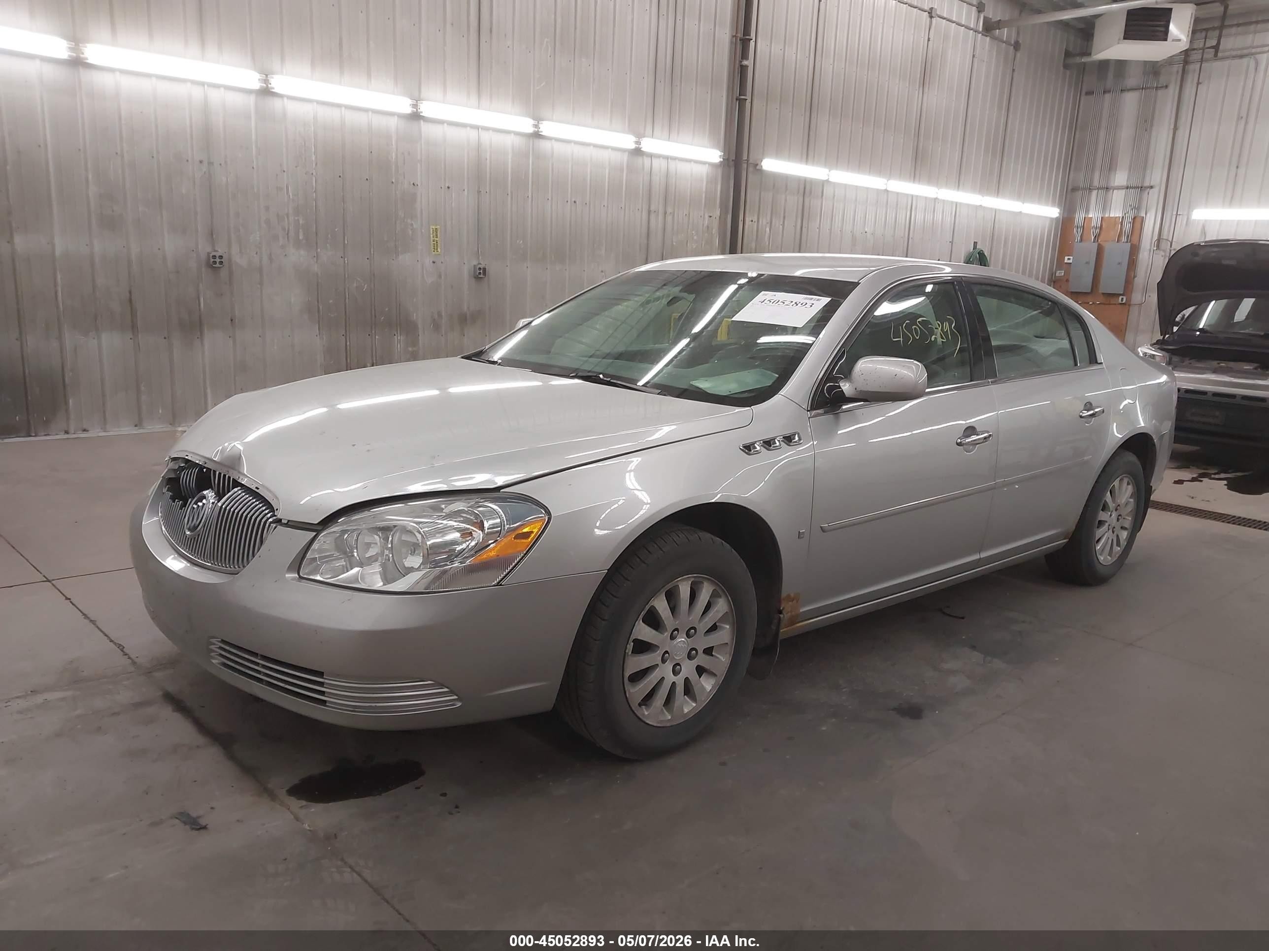 2008 Buick Lucerne Cx Silver vin: 1G4HP57238U154253