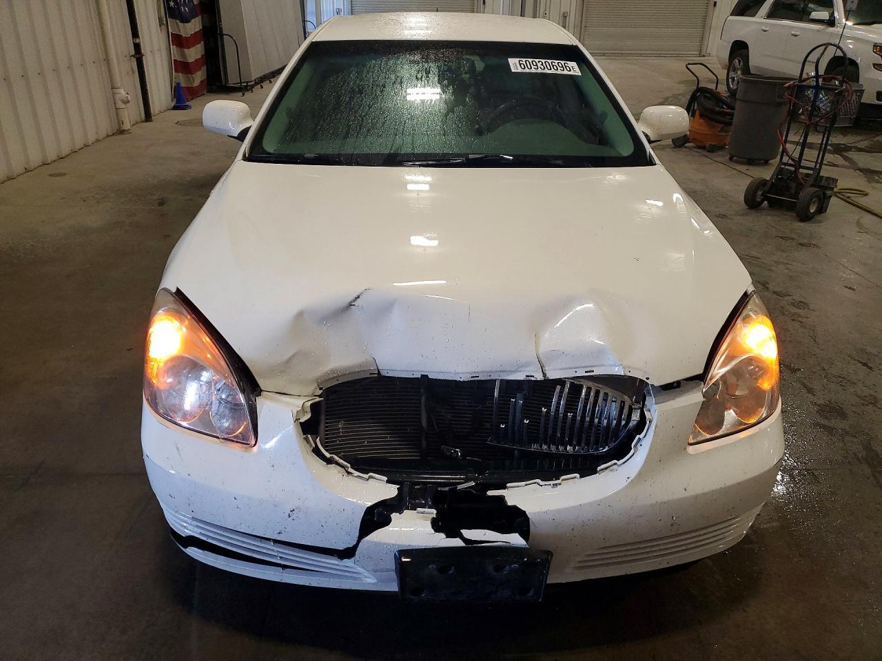 2006 Buick Lucerne Cx White vin: 1G4HP57246U154405