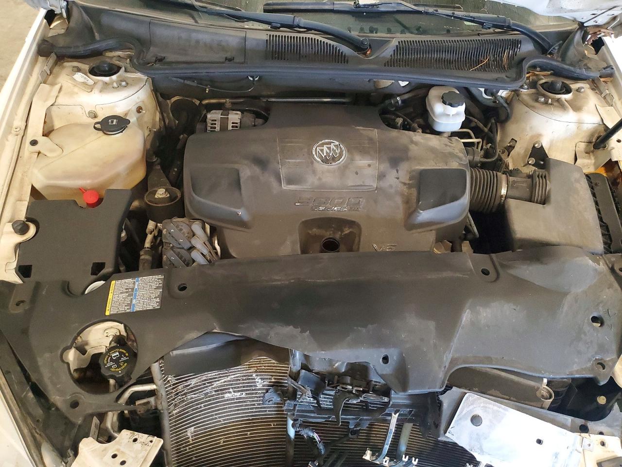 2006 Buick Lucerne Cx White vin: 1G4HP57246U154405