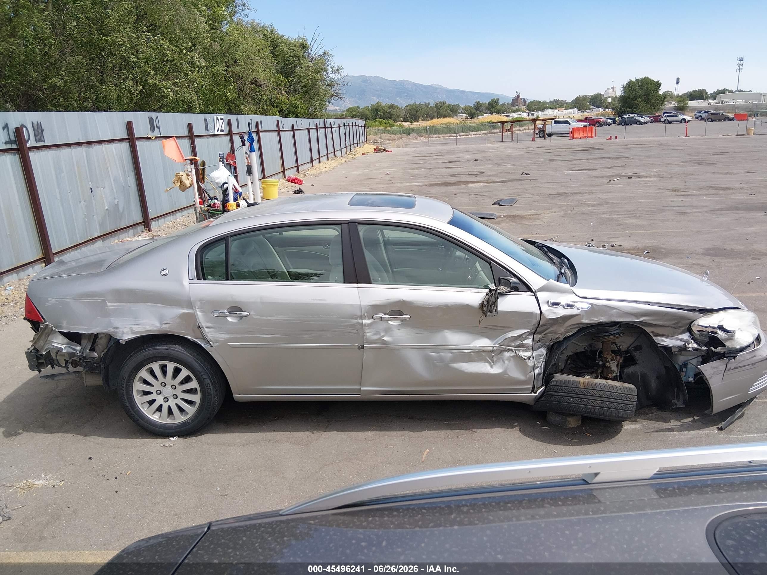 2007 Buick Lucerne Cx Silver vin: 1G4HP57247U205824