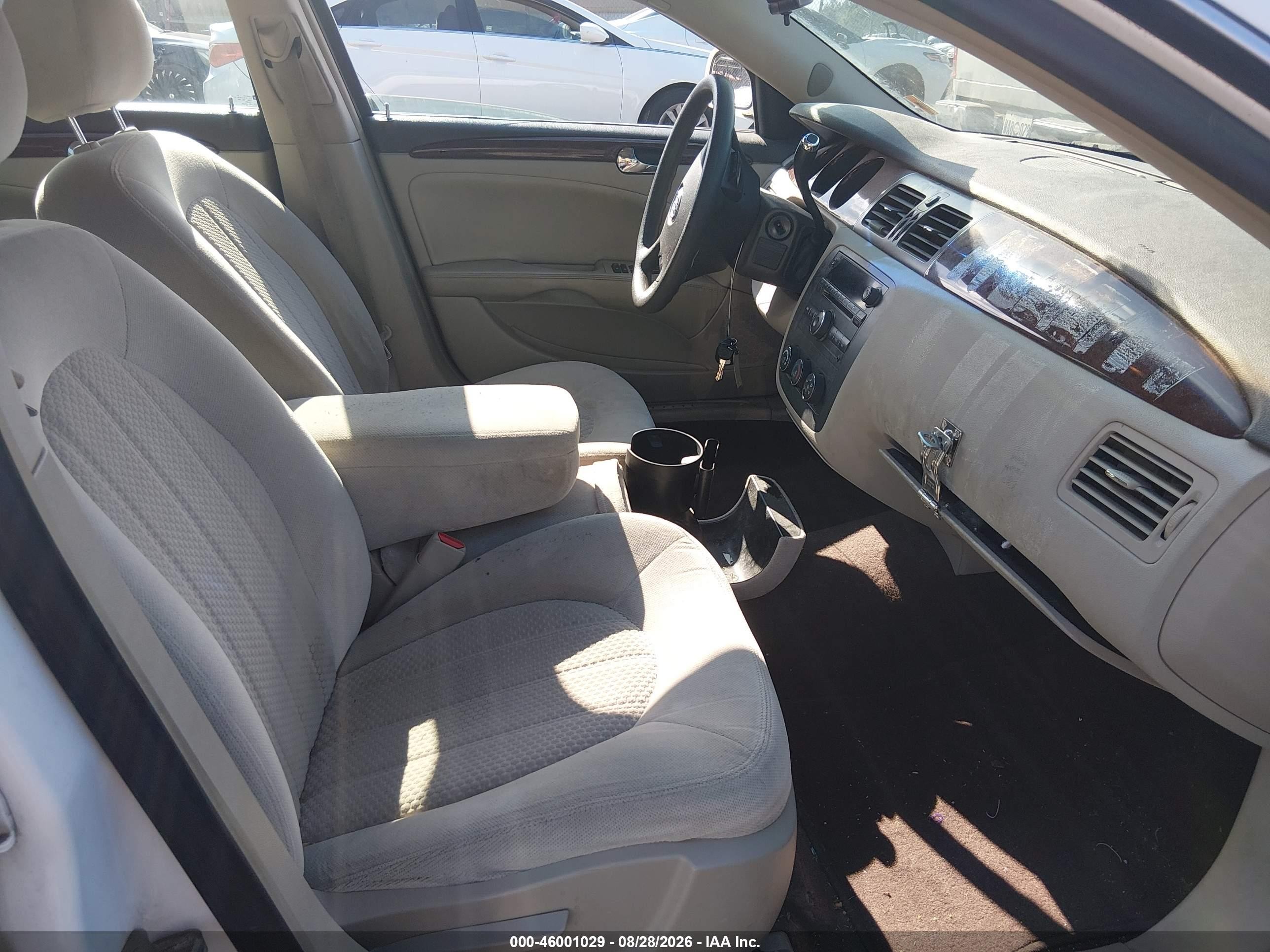 2007 Buick Lucerne Cx White vin: 1G4HP57257U159498