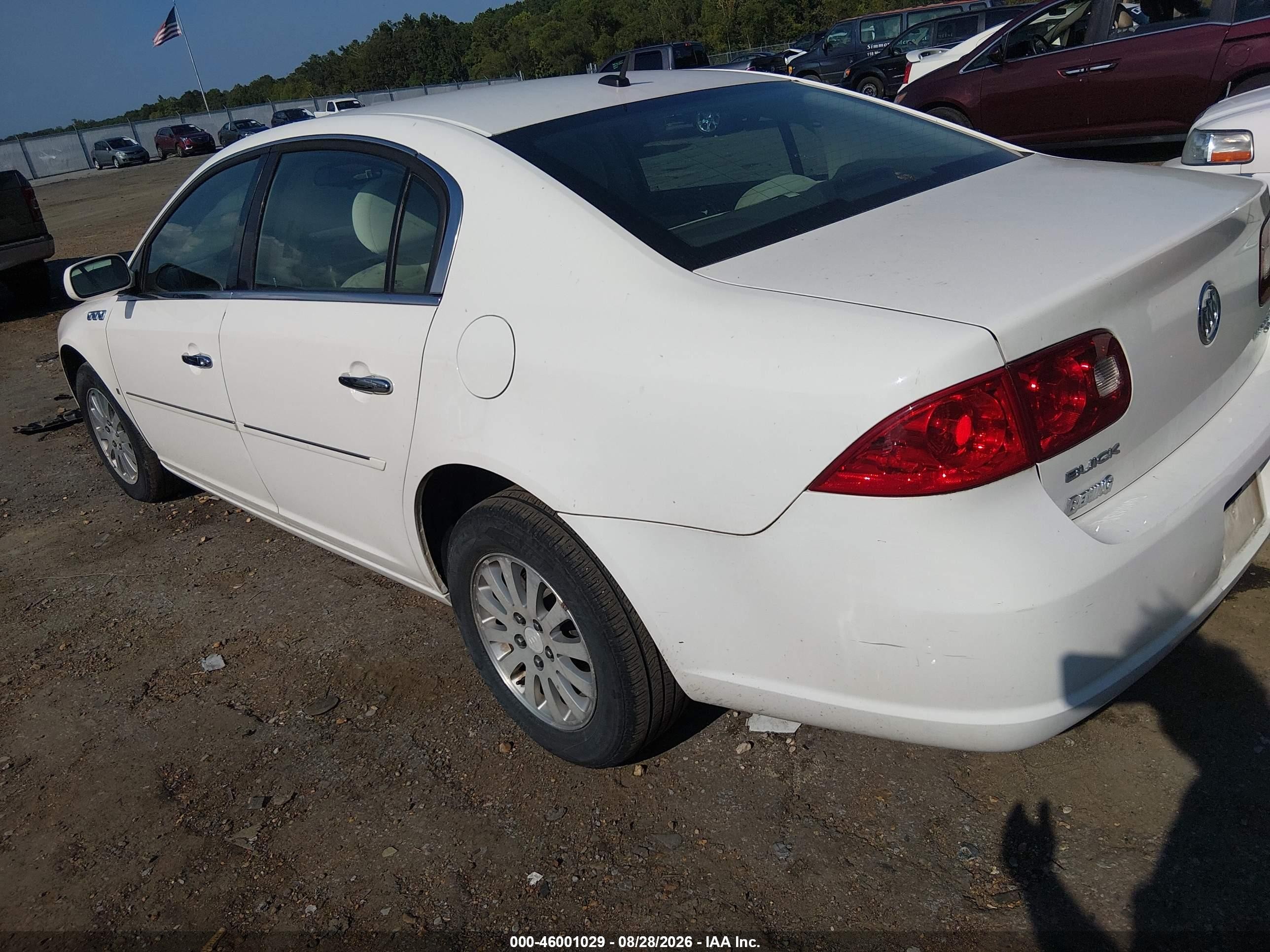 2007 Buick Lucerne Cx White vin: 1G4HP57257U159498