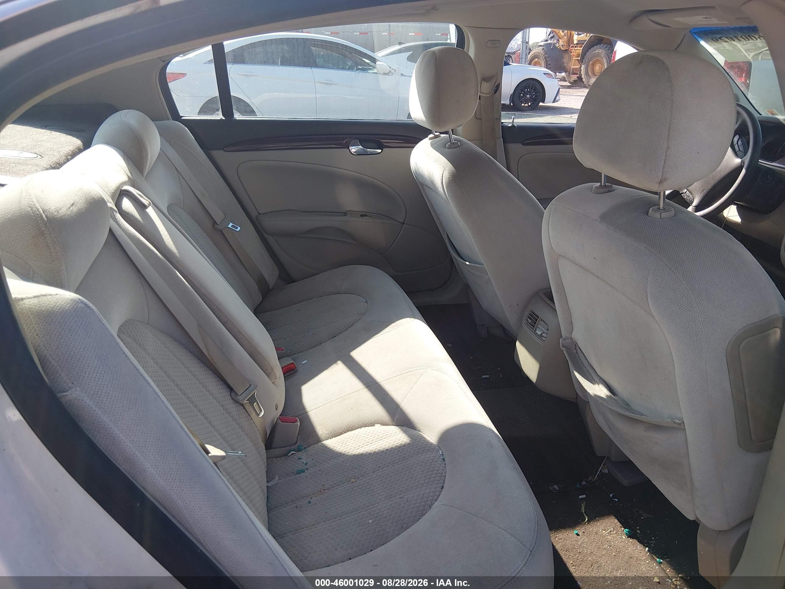 2007 Buick Lucerne Cx White vin: 1G4HP57257U159498