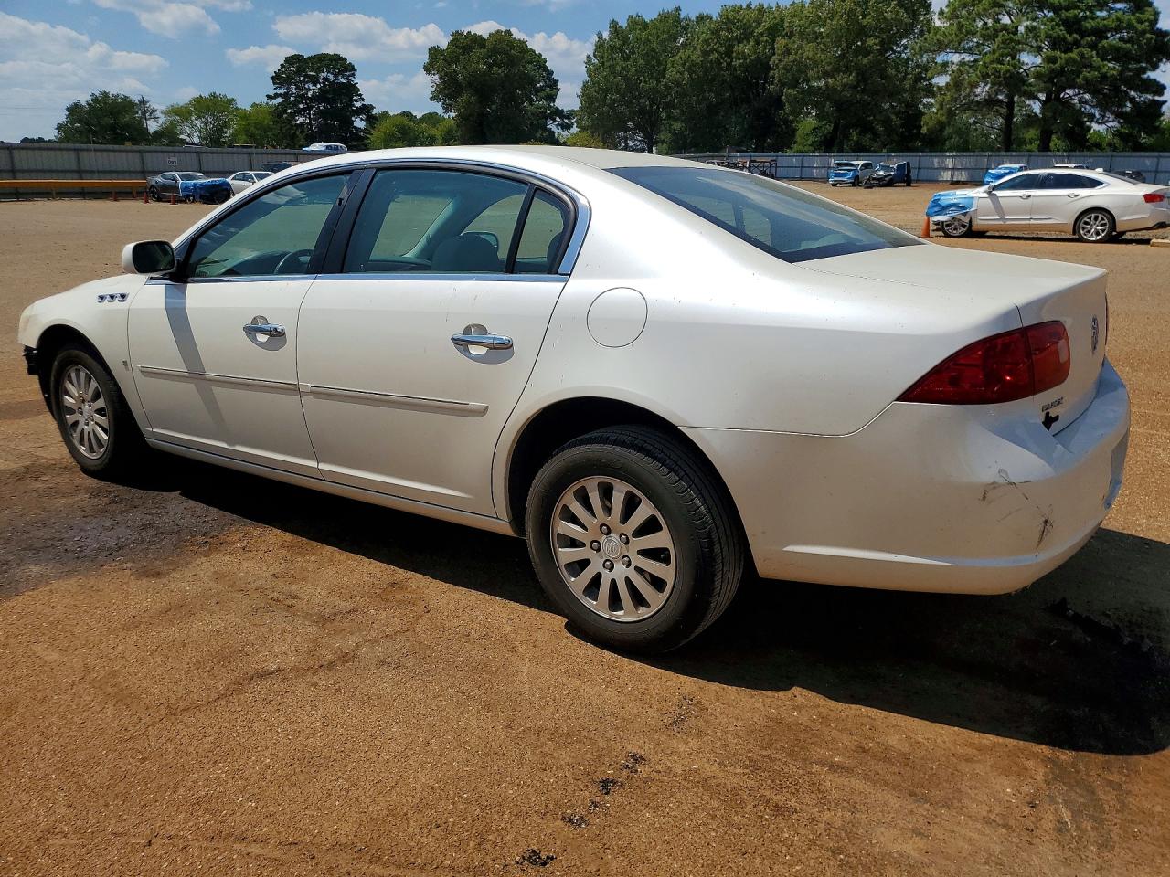 2008 Buick Lucerne Cx Белый vin: 1G4HP57268U153114