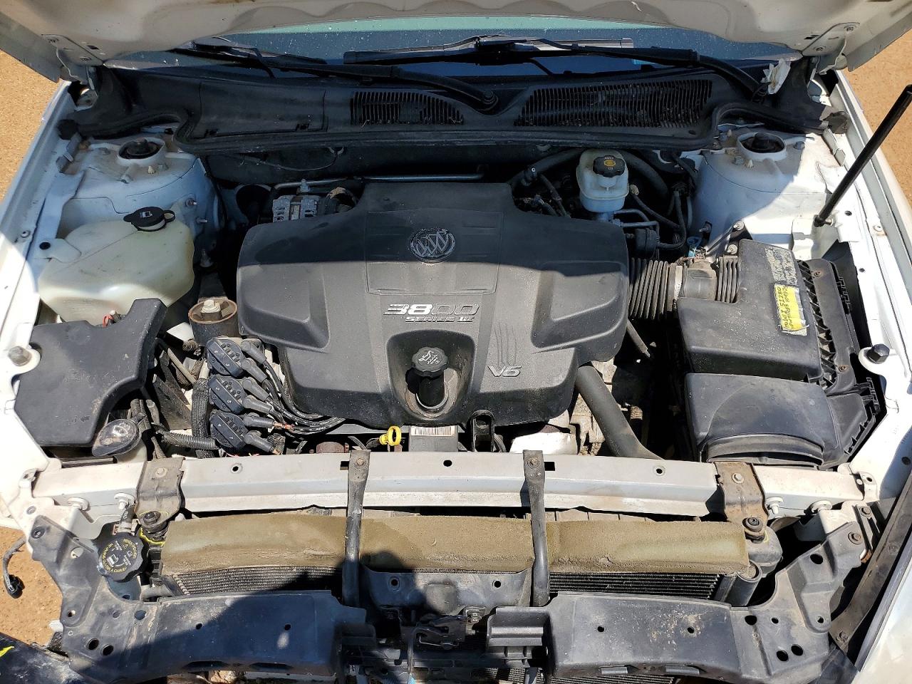 2008 Buick Lucerne Cx Белый vin: 1G4HP57268U153114