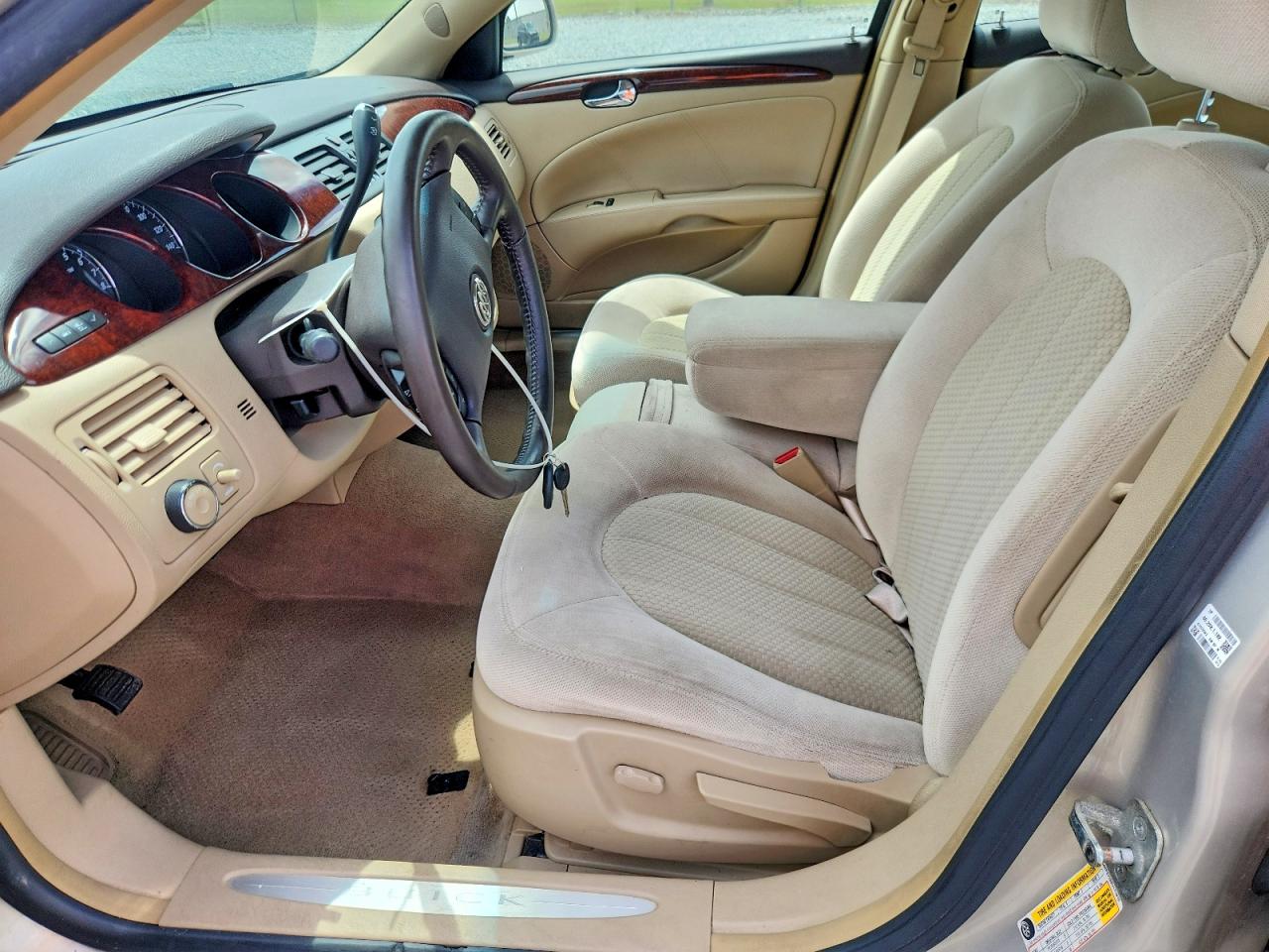 2008 Buick Lucerne Cx Золотой vin: 1G4HP57268U171810