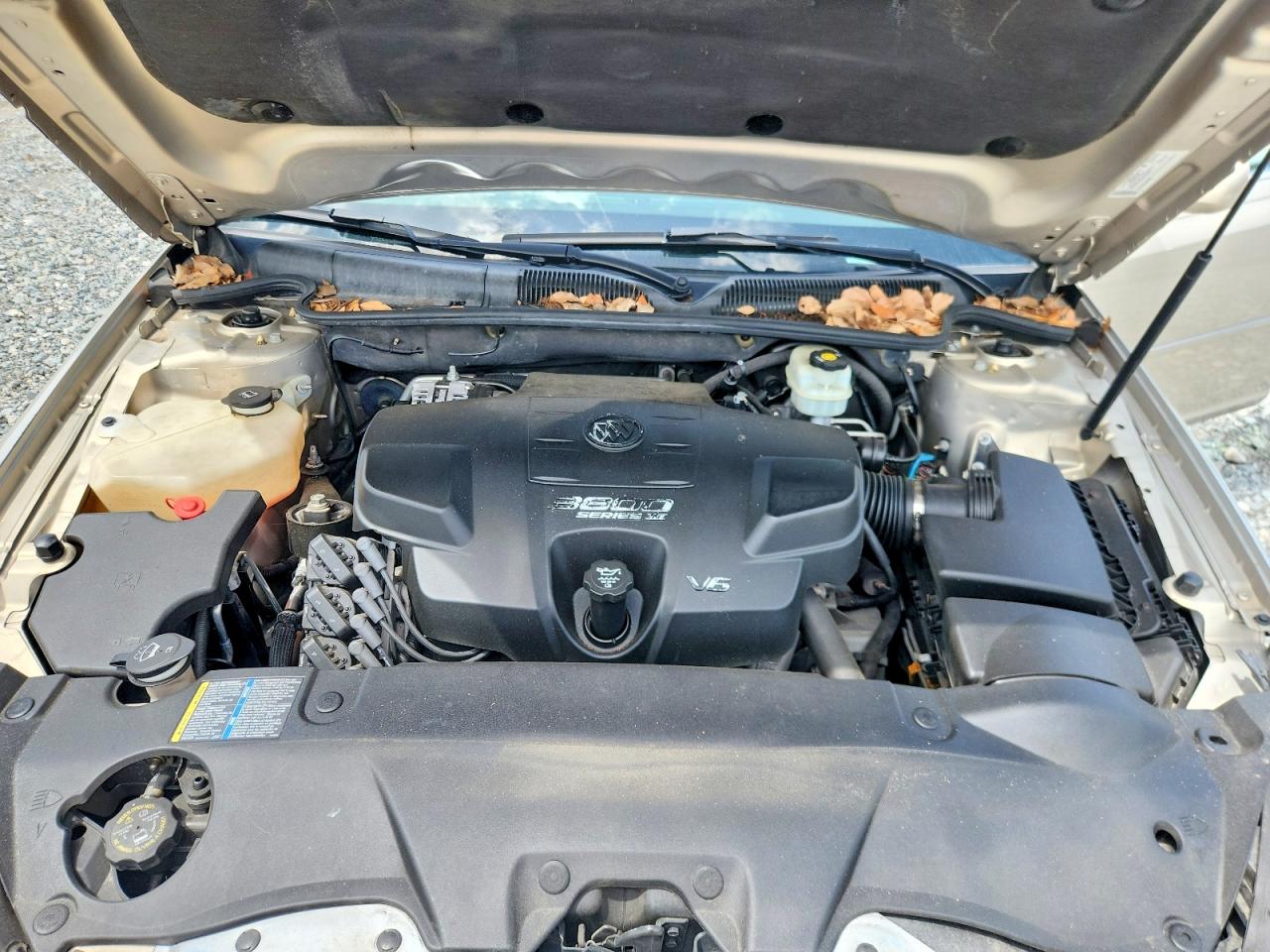 2008 Buick Lucerne Cx Золотой vin: 1G4HP57268U171810