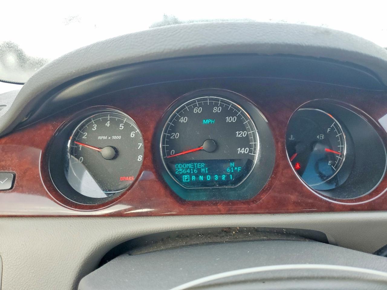2007 Buick Lucerne Cx Белый vin: 1G4HP57277U200133