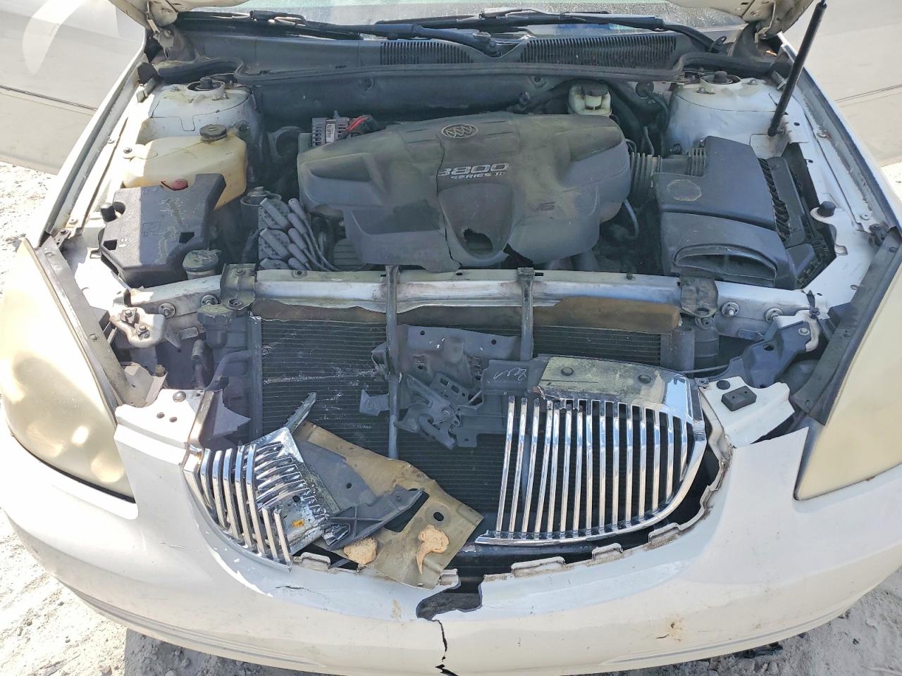2007 Buick Lucerne Cx Белый vin: 1G4HP57277U200133