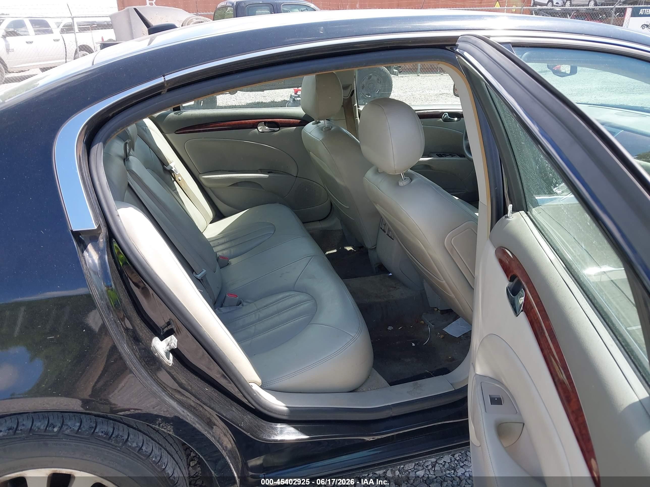 2006 Buick Lucerne Cx Black vin: 1G4HP57286U210622