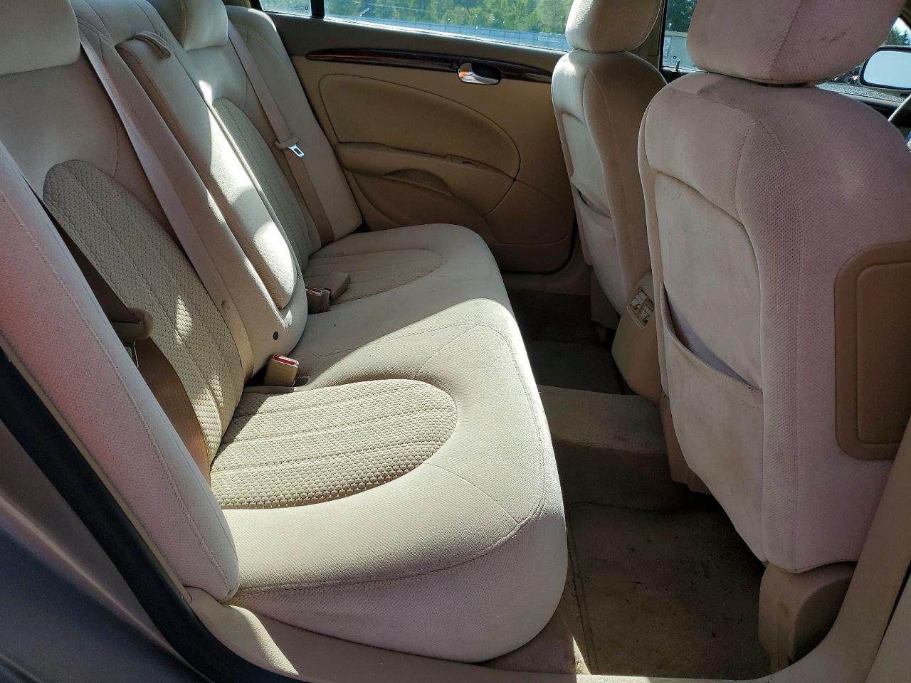 2006 Buick Lucerne Cx Бежевый vin: 1G4HP57296U124817