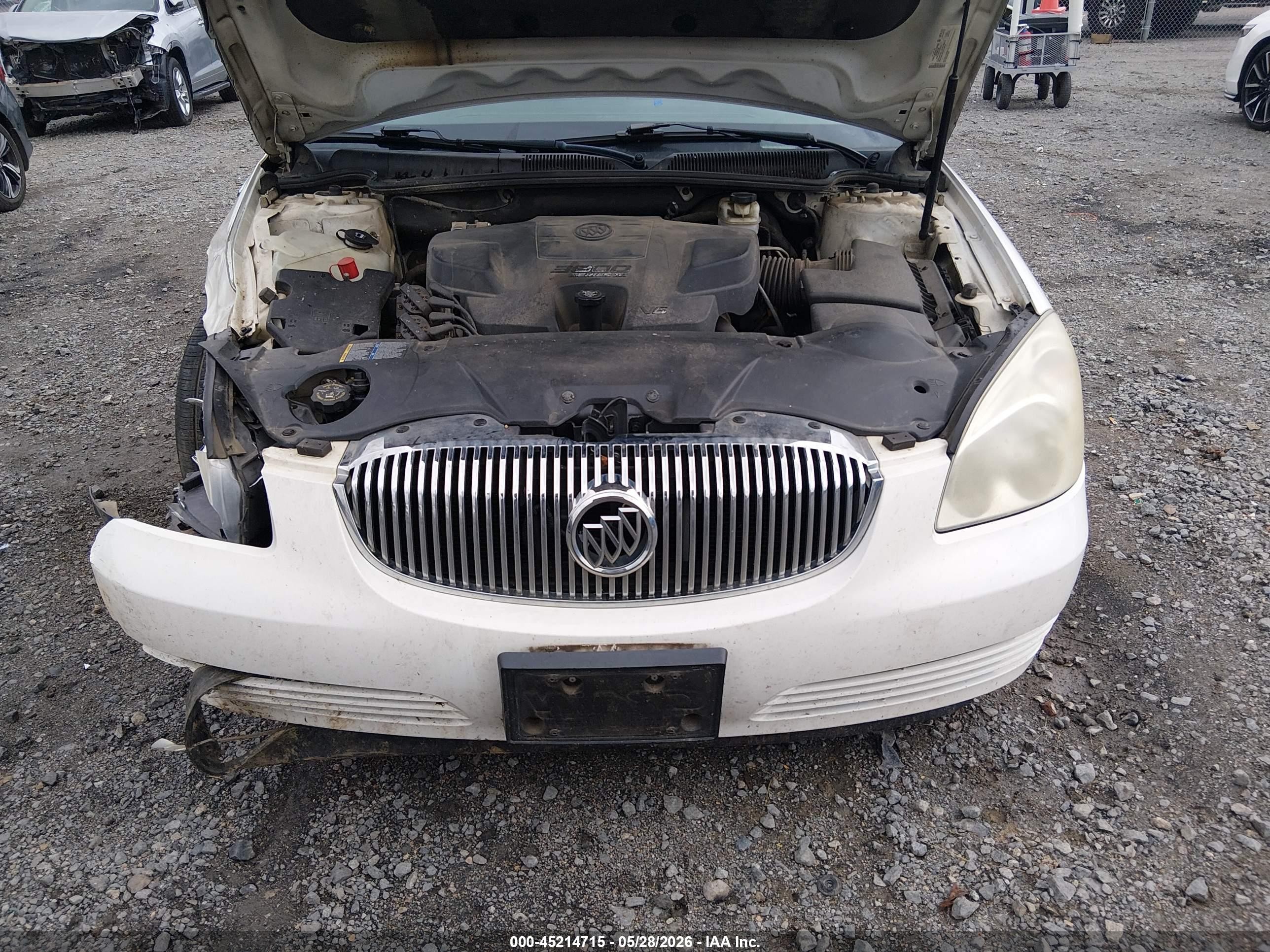 2007 Buick Lucerne Cx Белый vin: 1G4HP57297U104620
