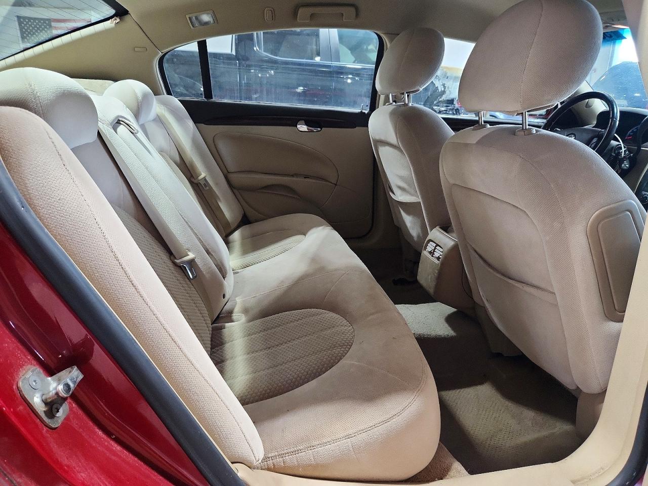 2009 Buick Lucerne Cx Red vin: 1G4HP57M39U141344