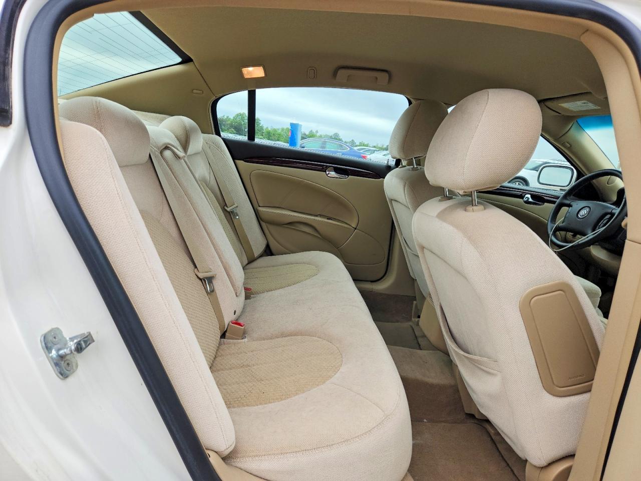 2009 Buick Lucerne Cx White vin: 1G4HP57M49U103833