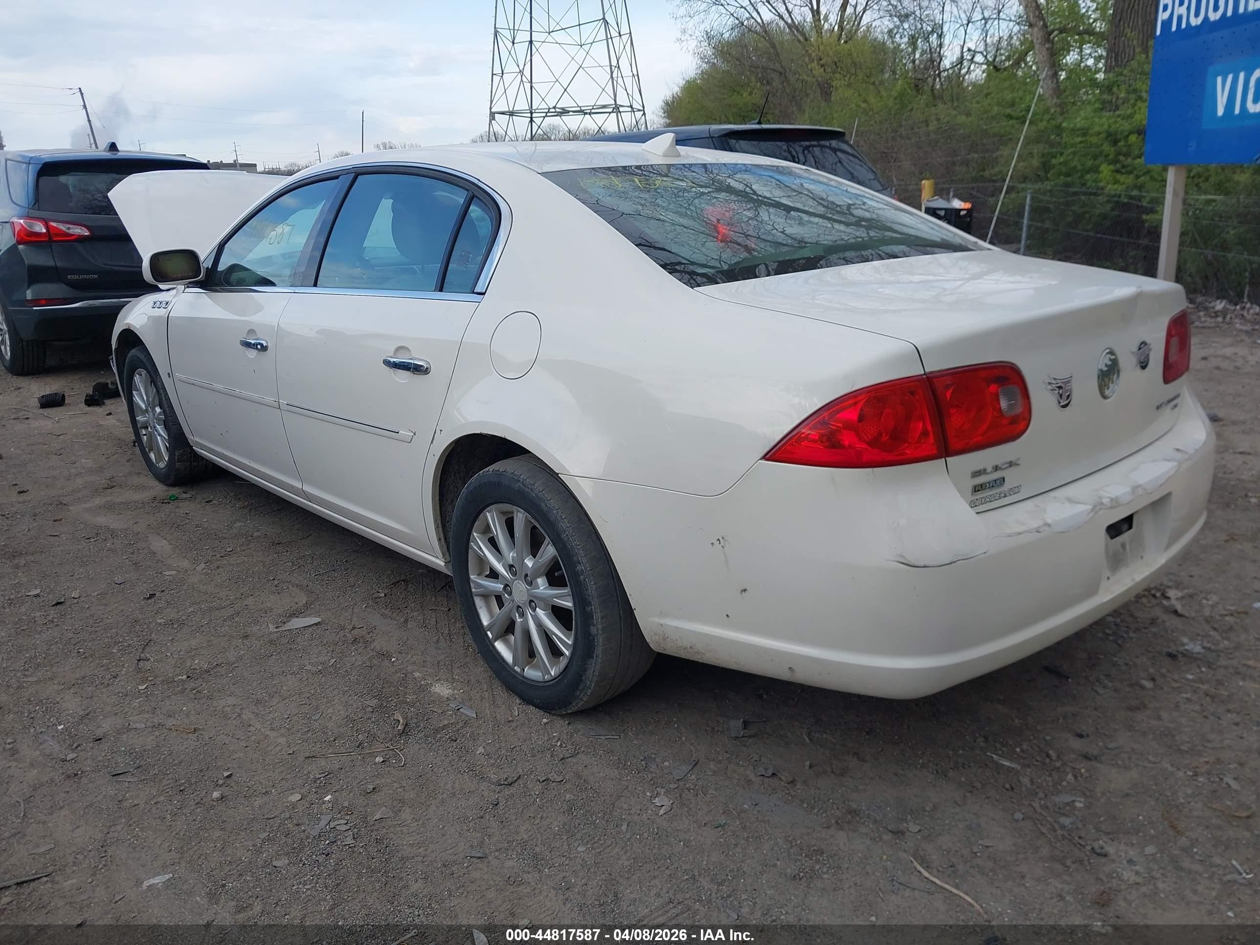 2009 Buick Lucerne Cx White vin: 1G4HP57M49U144365