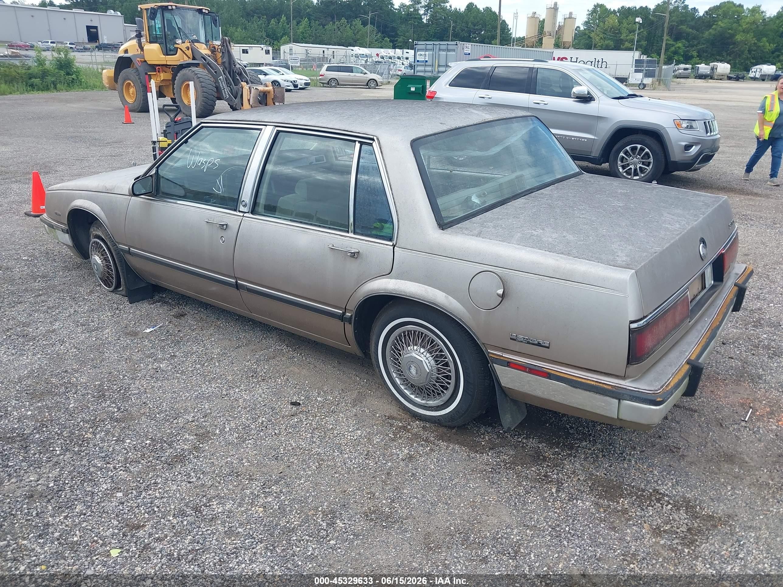1987 Buick Lesabre Limited Gold vin: 1G4HR5130HH417450