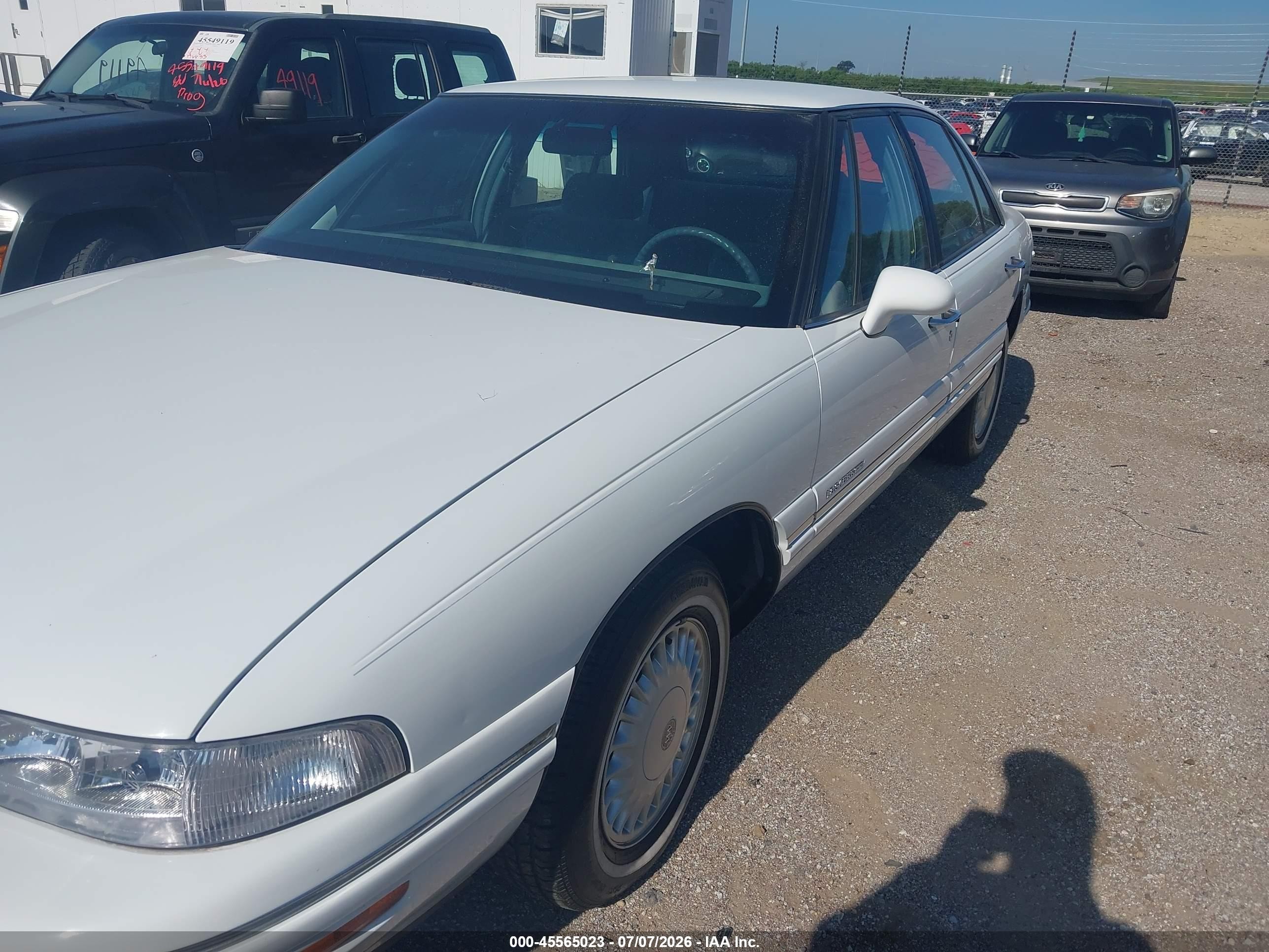 1997 Buick Lesabre Limited White vin: 1G4HR52K7VH460653