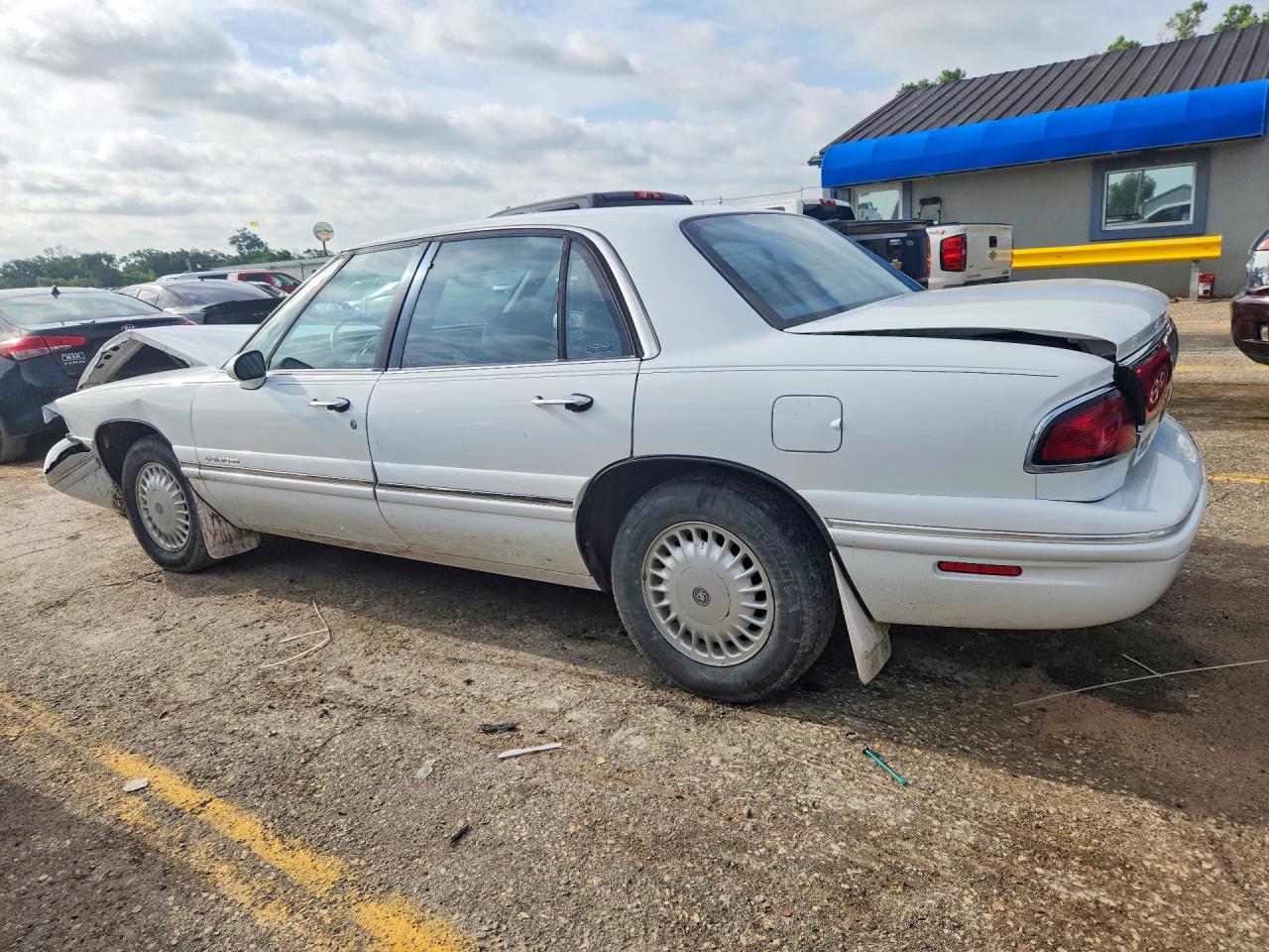 1999 Buick Lesabre Limited White vin: 1G4HR52K7XH447291