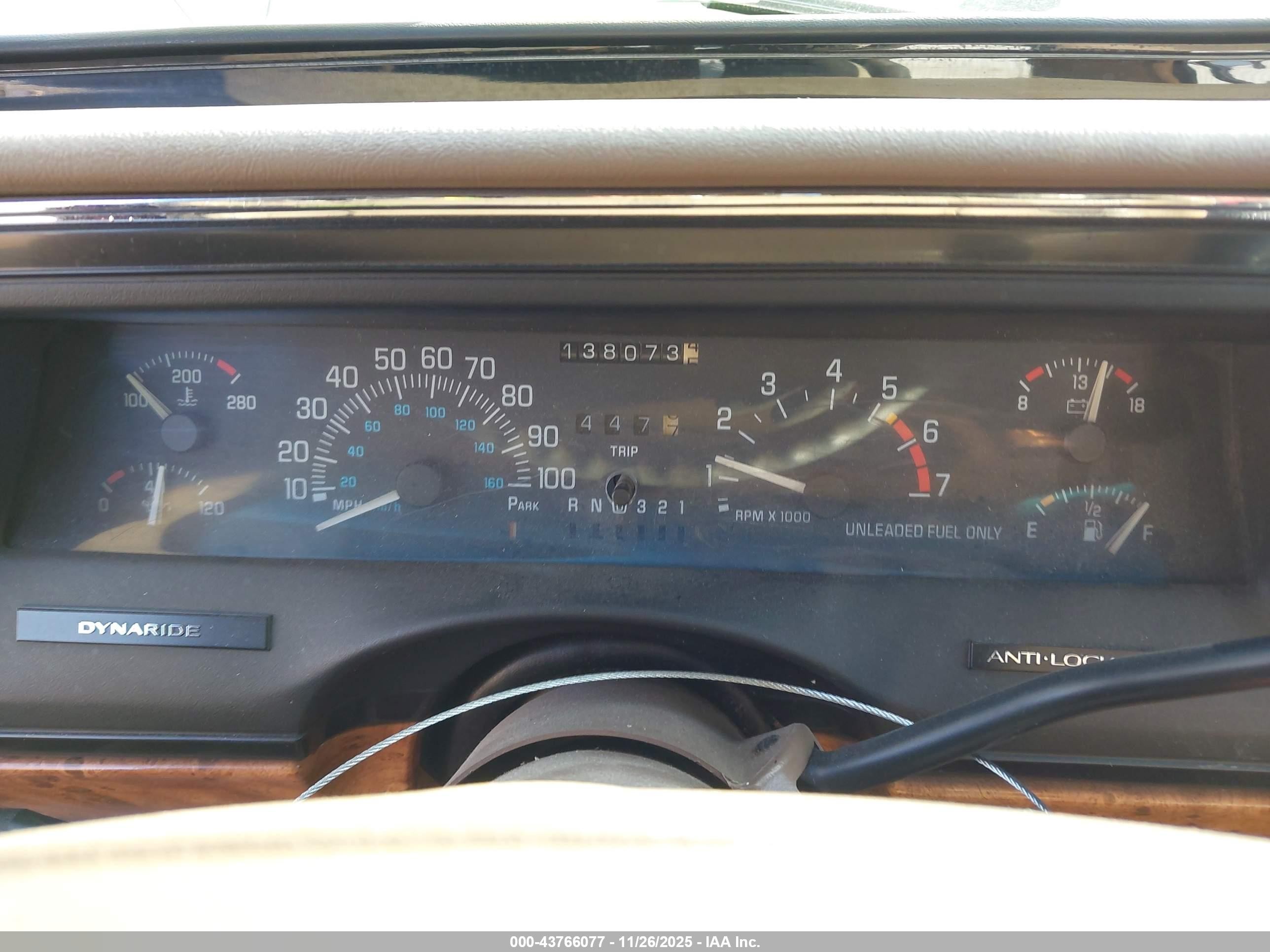 1994 Buick Lesabre Limited Tan vin: 1G4HR52L3RH545939