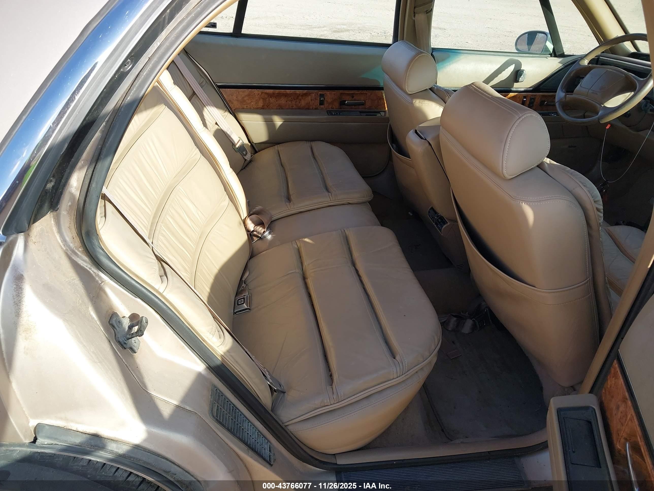 1994 Buick Lesabre Limited Tan vin: 1G4HR52L3RH545939