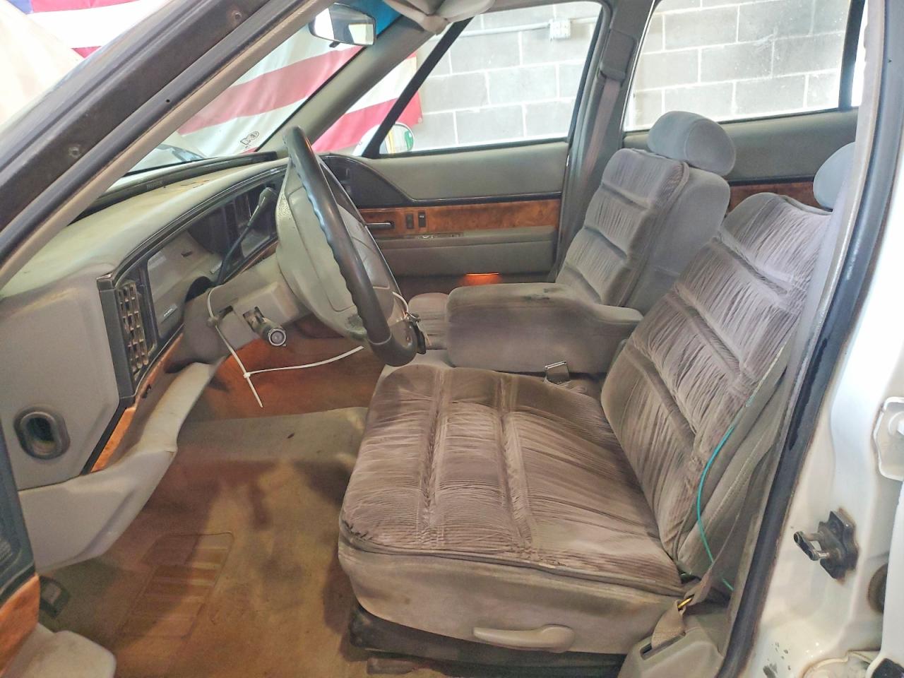 1994 Buick Lesabre 90th Anniversary White vin: 1G4HR52LXRH475193