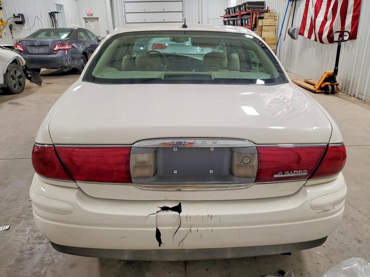 2005 Buick Lesabre Limited White vin: 1G4HR54K05U284727