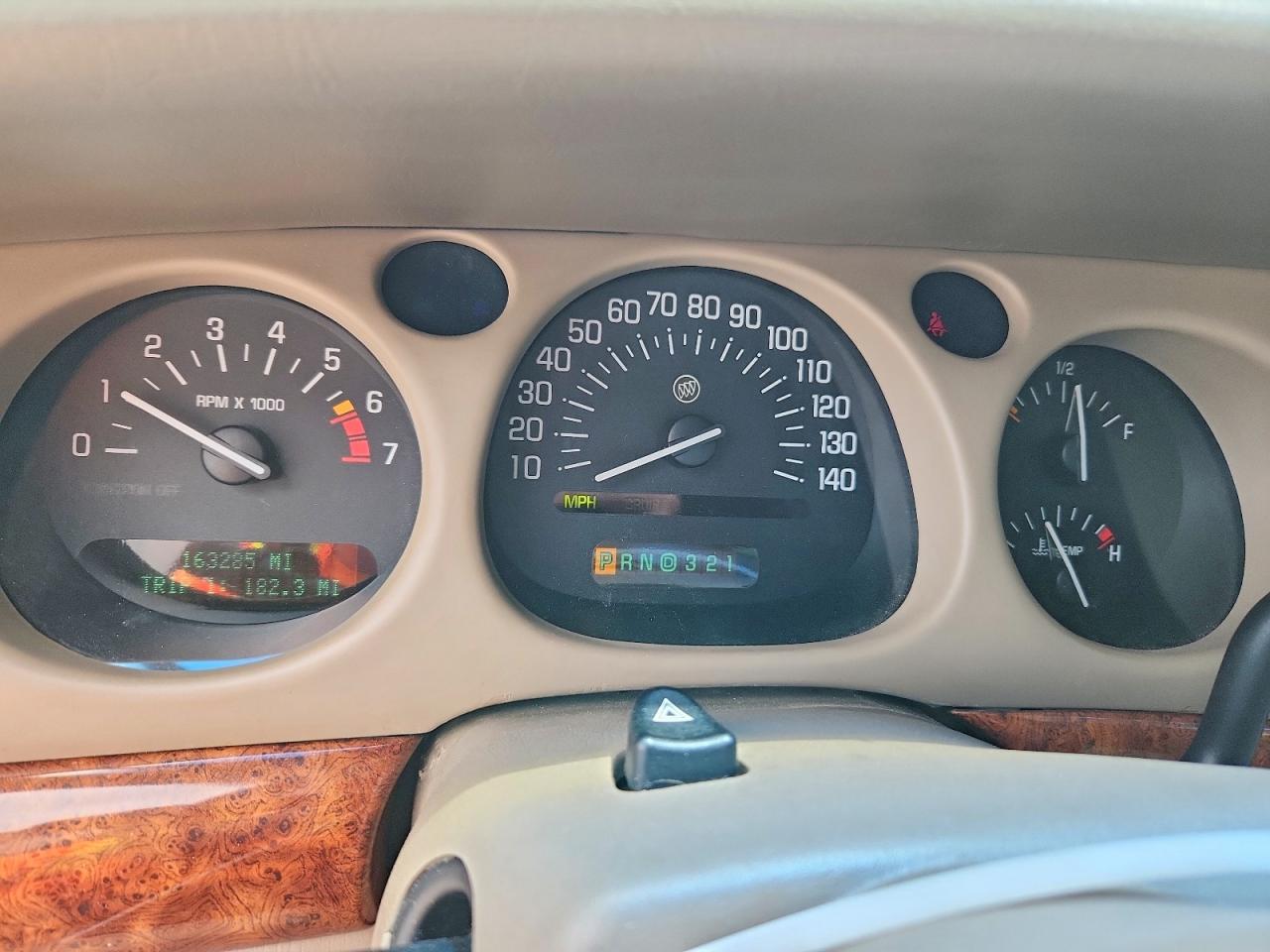 2000 Buick Lesabre Limited White vin: 1G4HR54K2YU196640