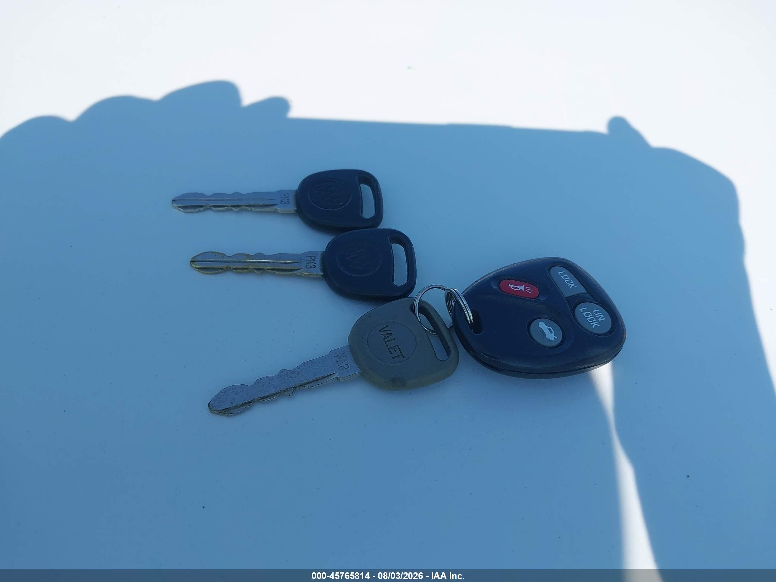 2004 Buick Lesabre Limited Белый vin: 1G4HR54K94U223536
