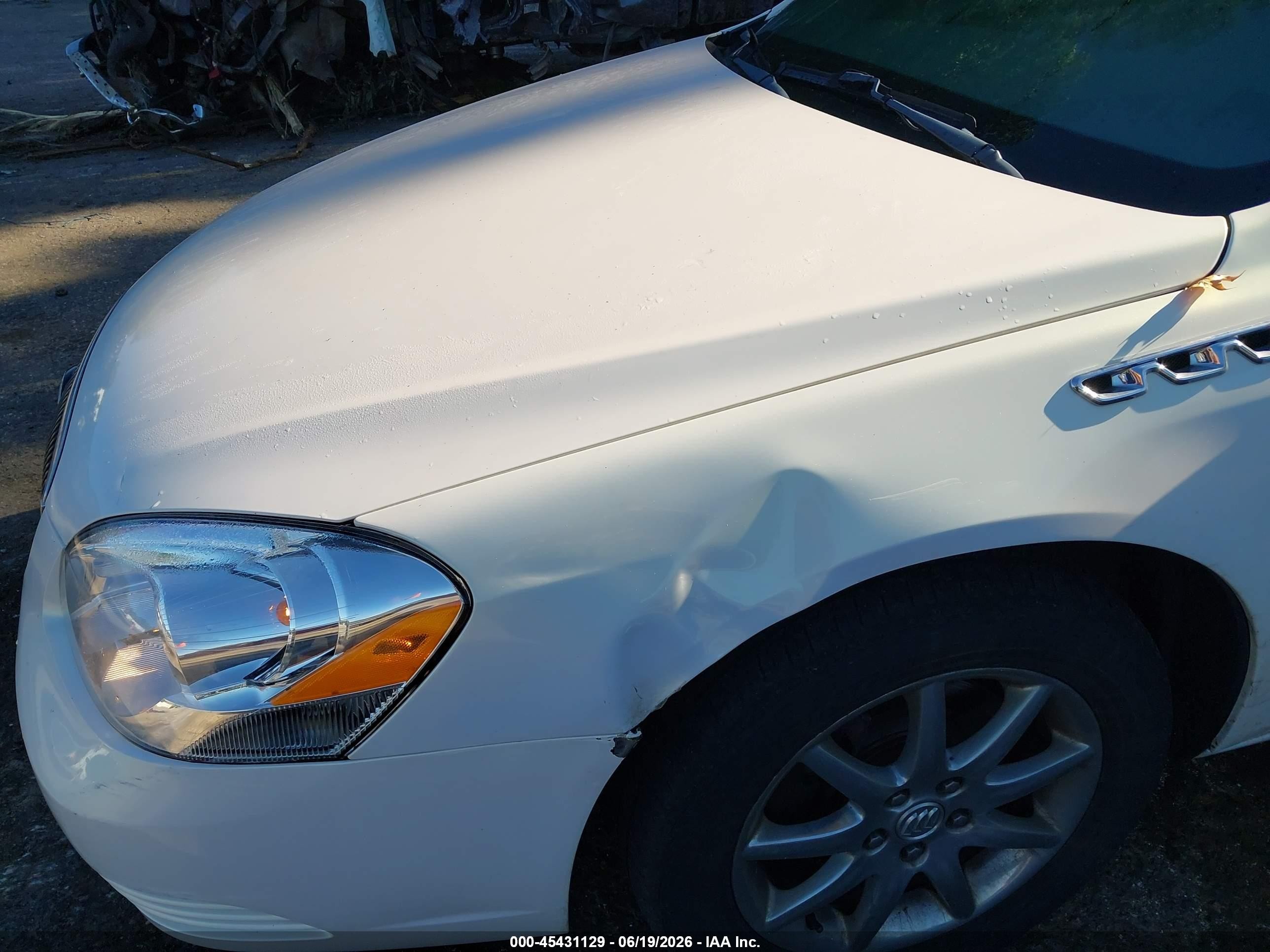 2006 Buick Lucerne Cxl White vin: 1G4HR57Y66U199635