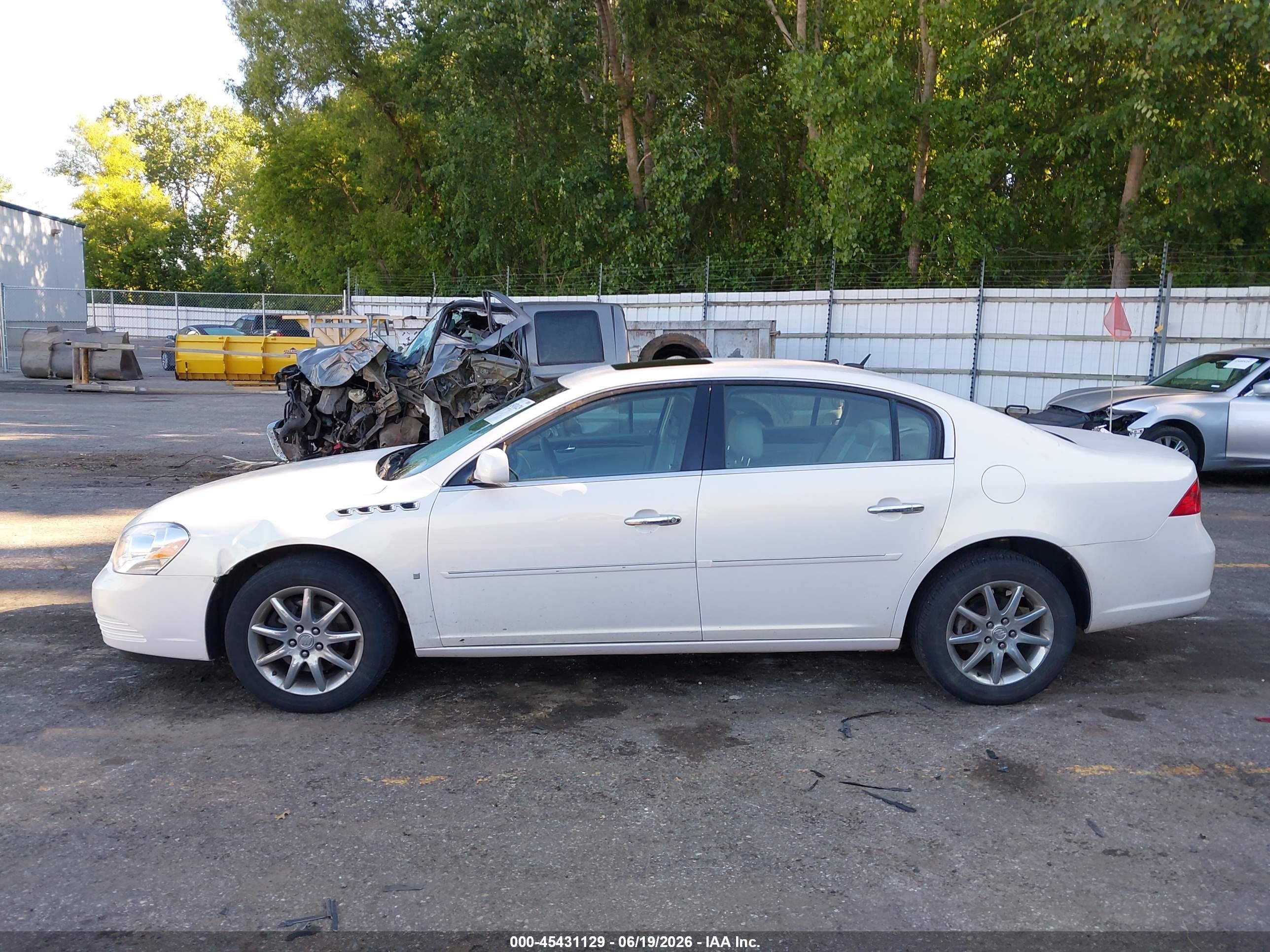 2006 Buick Lucerne Cxl White vin: 1G4HR57Y66U199635